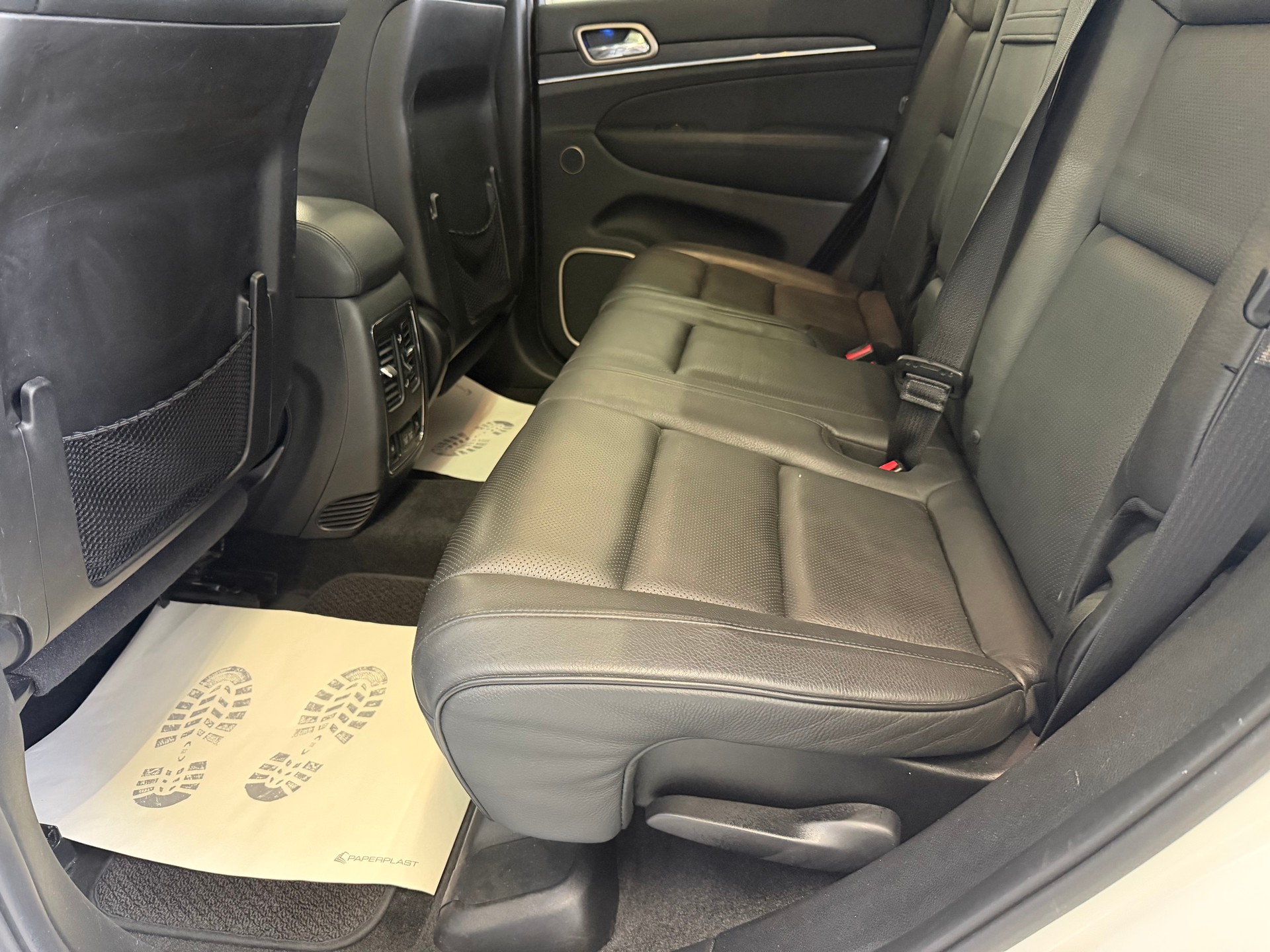 JEEP Grand Cherokee 3.0 CRD Summit Automatic-image-9