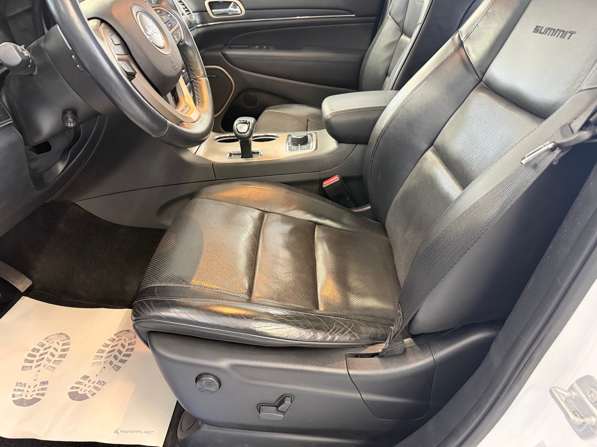 JEEP Grand Cherokee 3.0 CRD Summit Automatic-image-13