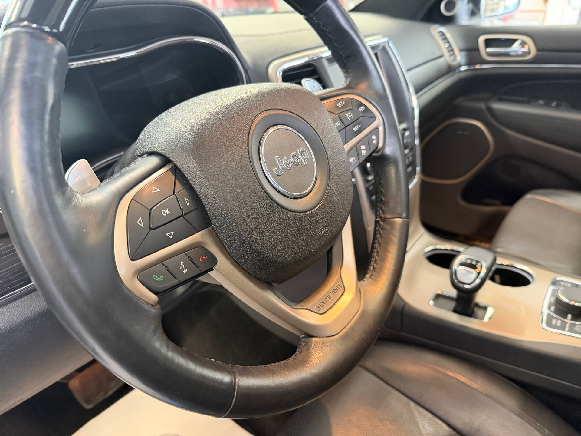 JEEP Grand Cherokee 3.0 CRD Summit Automatic-image-10