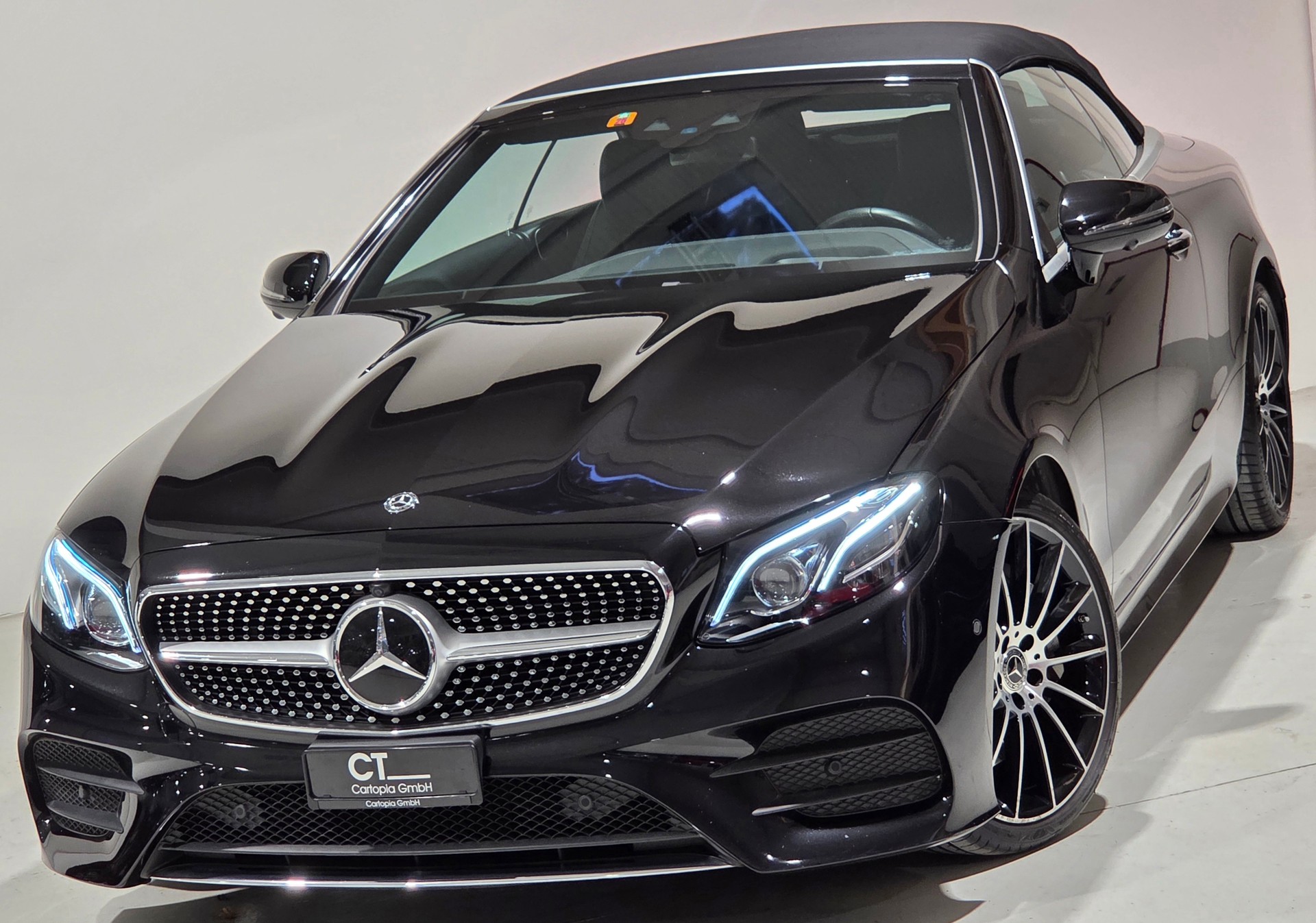 MERCEDES-BENZ E 400 Cabriolet AMG Line 4 Matic 9G-Tronic-showroom-element-1