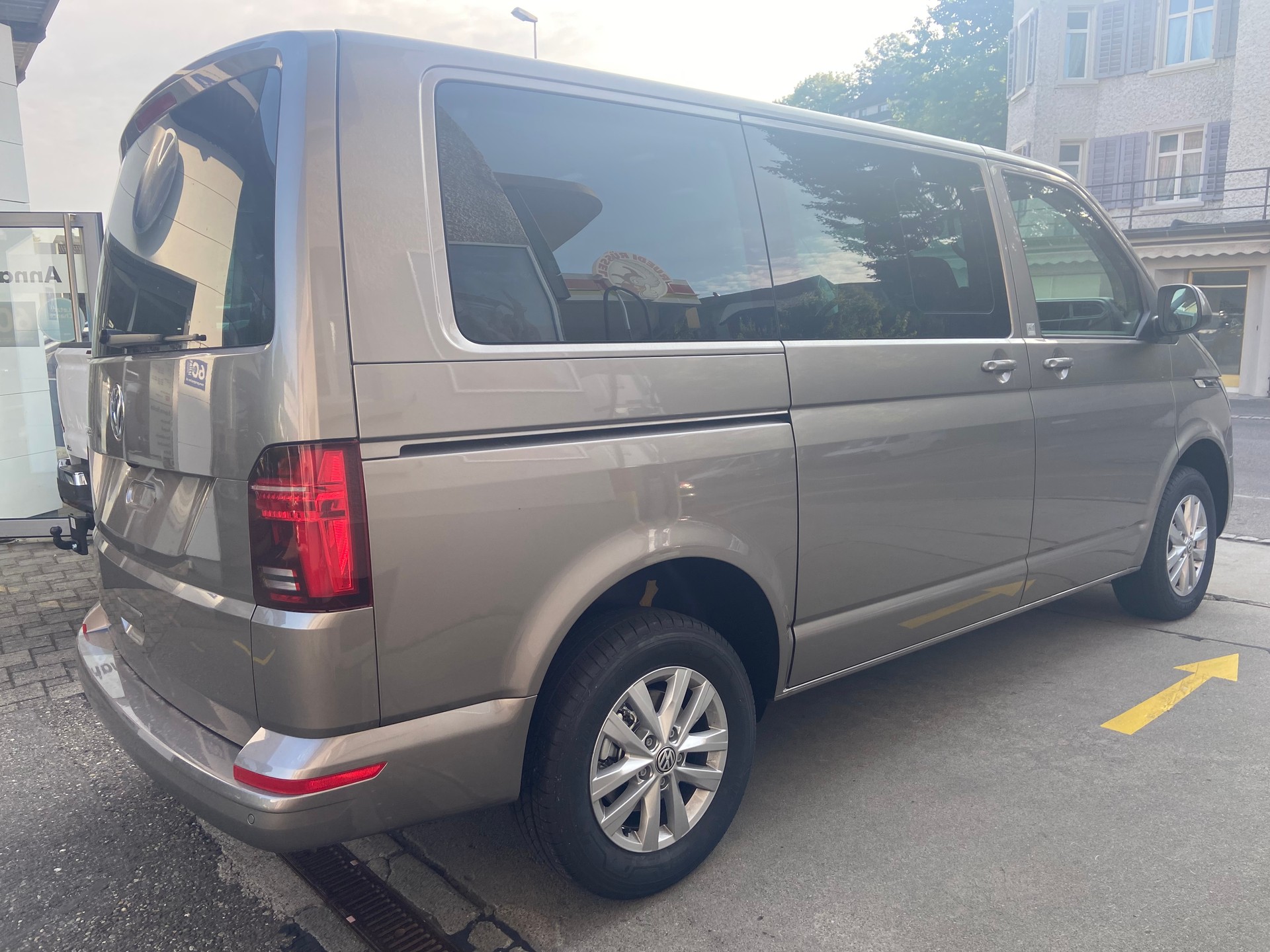 VW T6.1 Caravelle 2.0 TDI Comfortline Liberty DSG-showroom-element-3