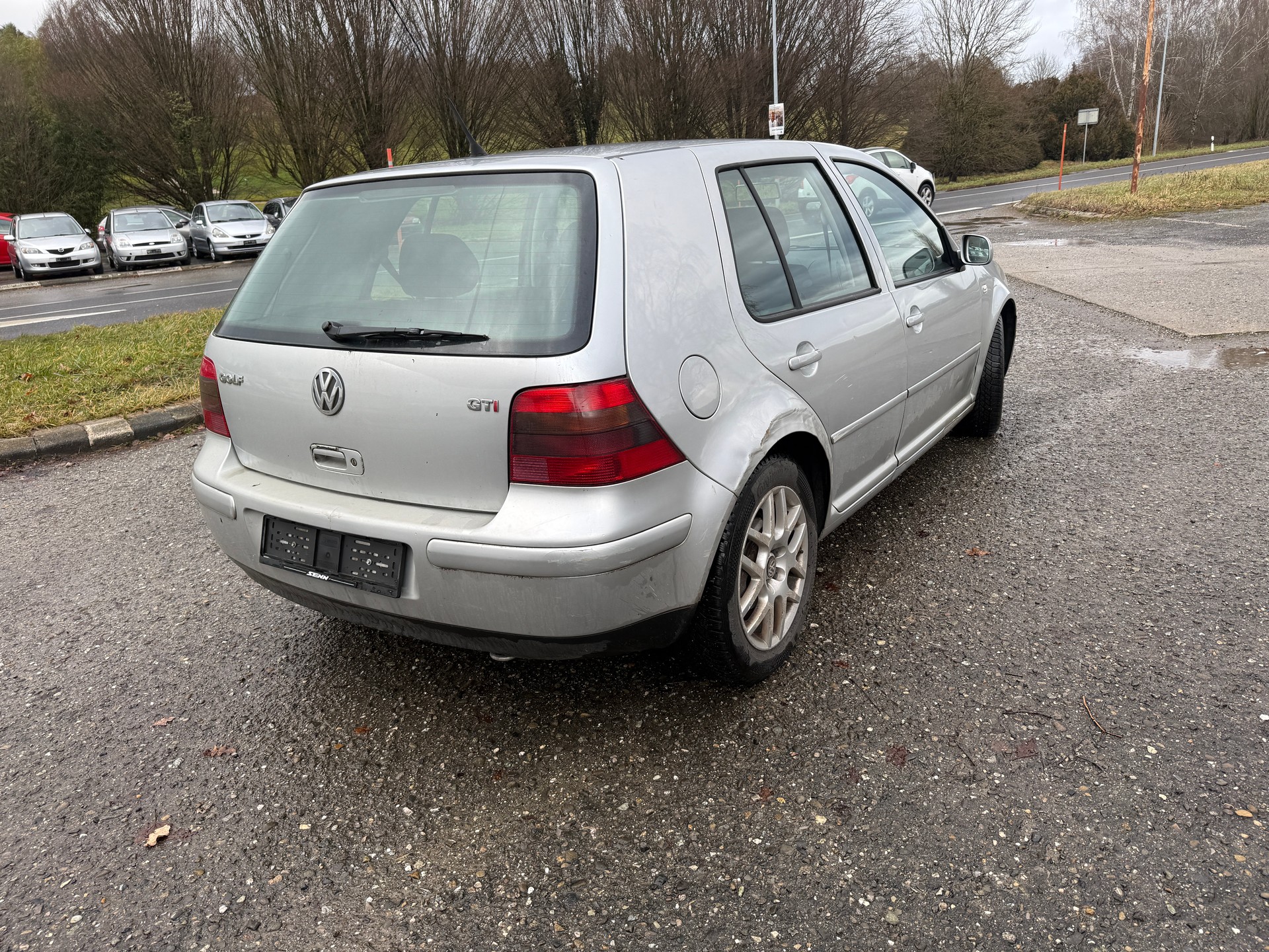 VW Golf 1.8 T GTI-image-6