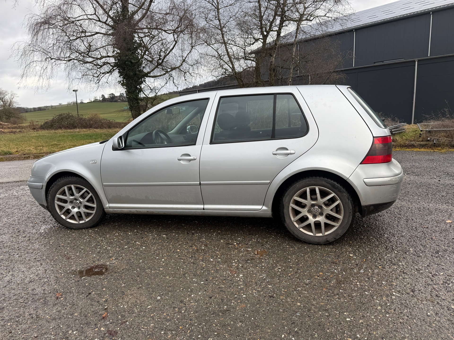 VW Golf 1.8 T GTI-image-5