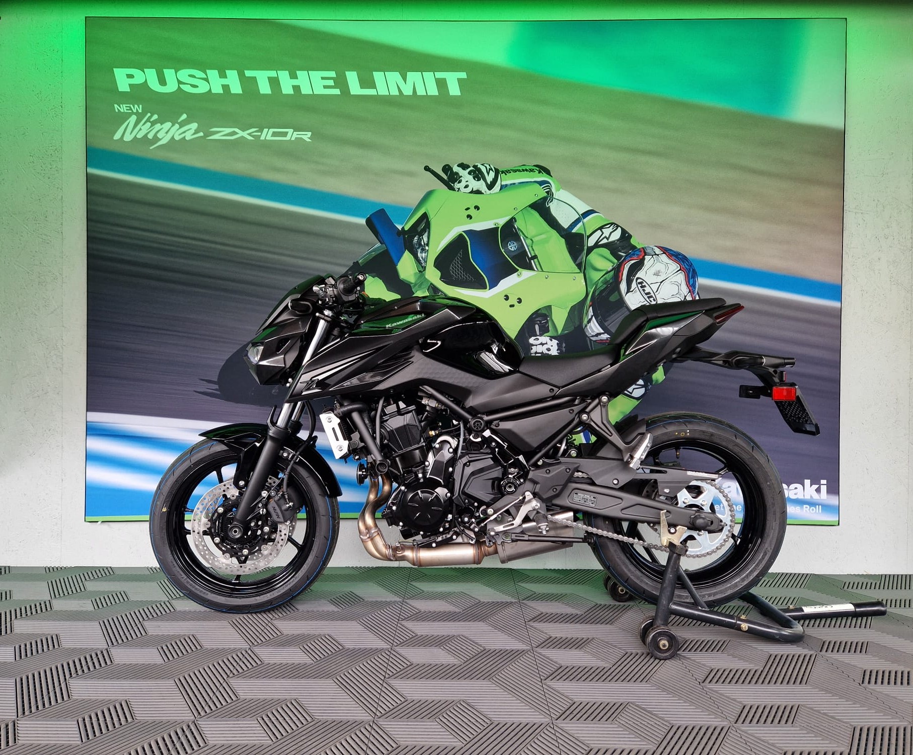 KAWASAKI Z 650 (35kW)-image-1