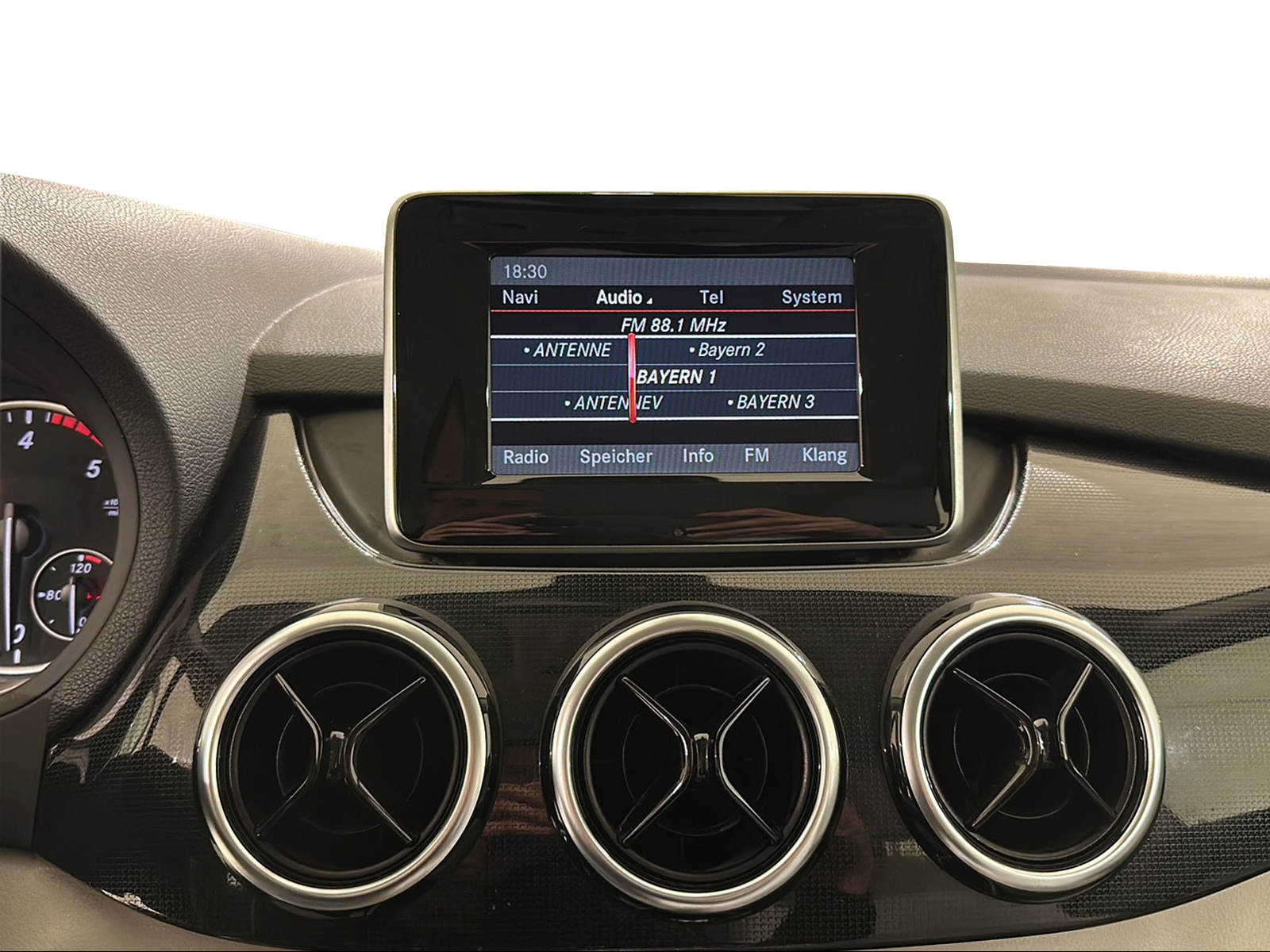 MERCEDES-BENZ B 180 CDI-image-15