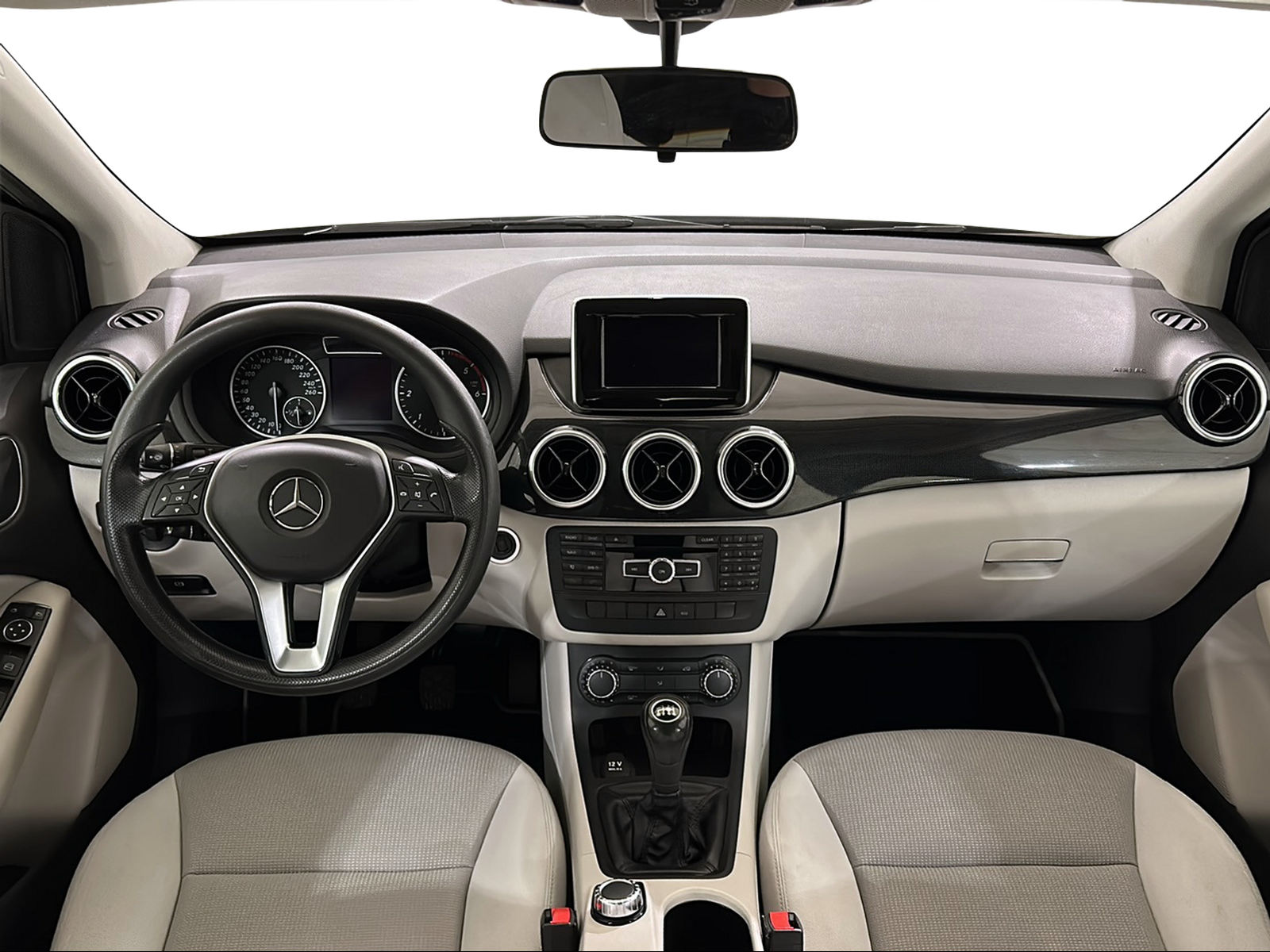 MERCEDES-BENZ B 180 CDI-image-12