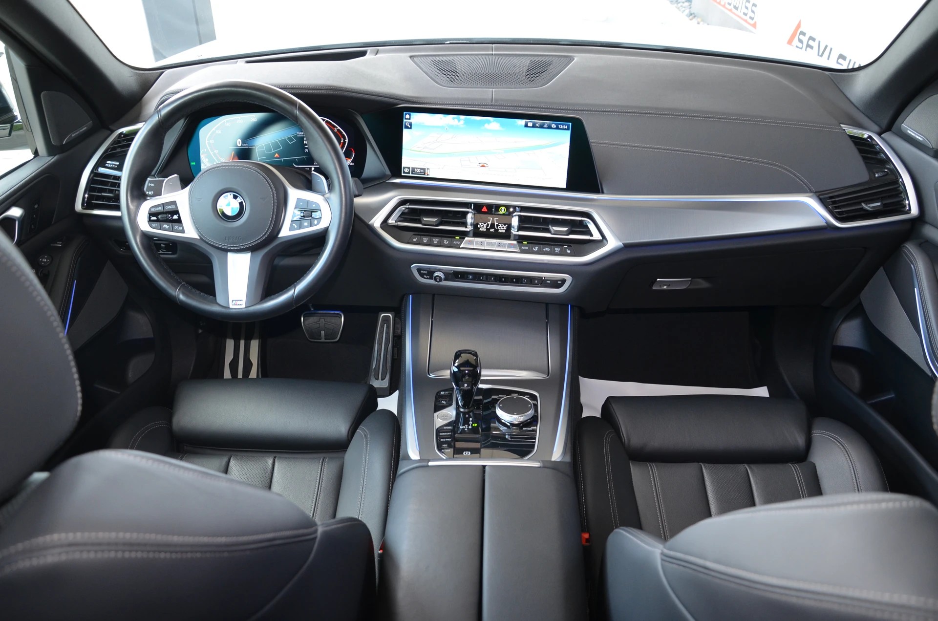 BMW X5 xDrive 48V 40d M Sport Steptronic*Ab MFK,1 Jahr oder 20000km Garantie auf Motor und Getriebe*-image-10