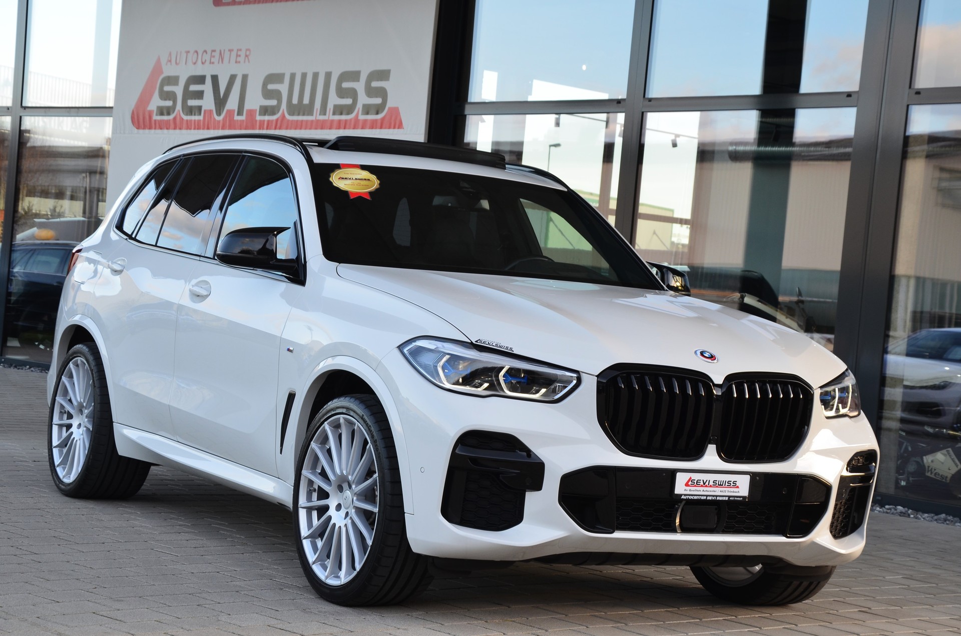BMW X5 xDrive 48V 40d M Sport Steptronic*Ab MFK,1 Jahr oder 20000km Garantie auf Motor und Getriebe*-showroom-element-1