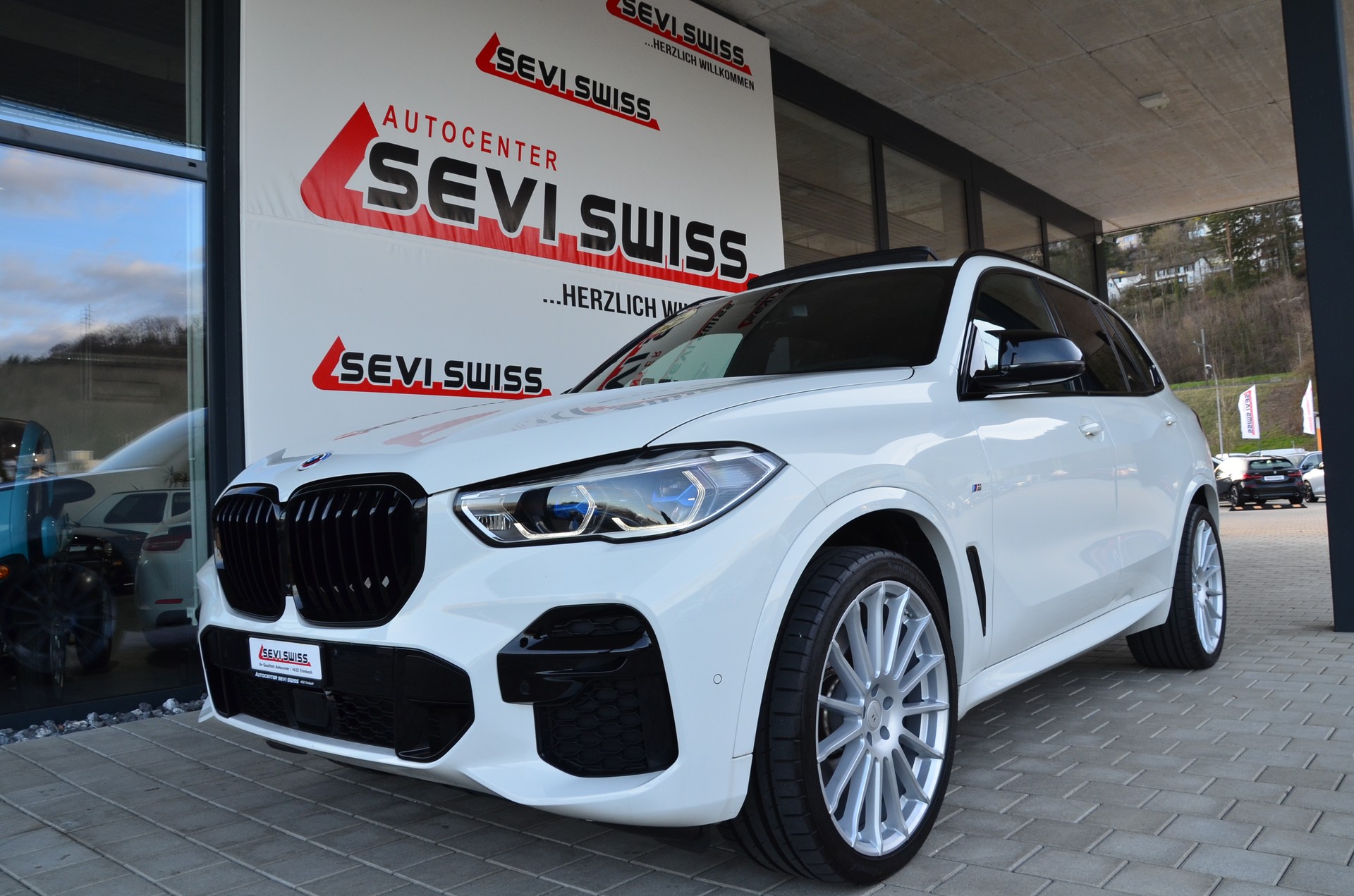 BMW X5 xDrive 48V 40d M Sport Steptronic*Ab MFK,1 Jahr oder 20000km Garantie auf Motor und Getriebe*-image-14
