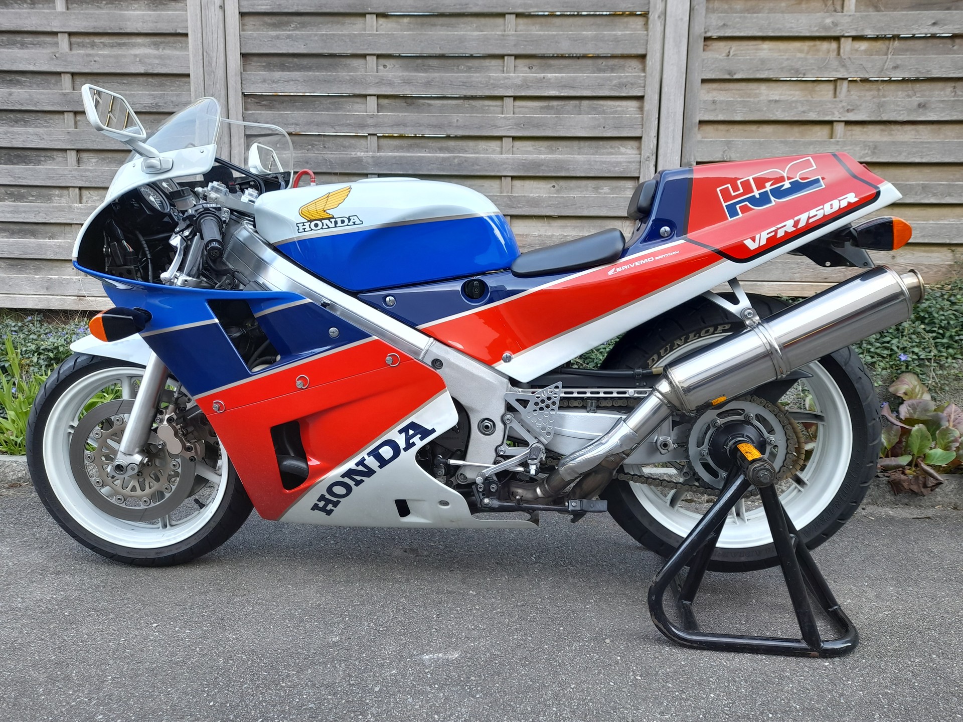 HONDA VFR 750 R-image-7