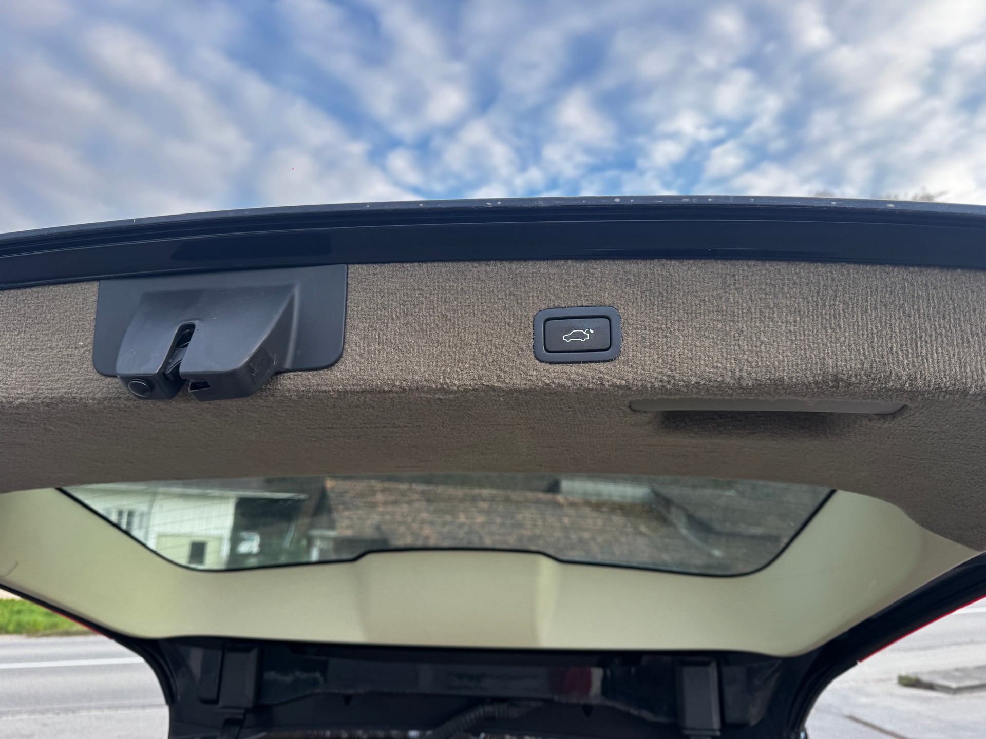 VOLVO V70 2.5T Flexifuel Momentum Geartronic-image-13