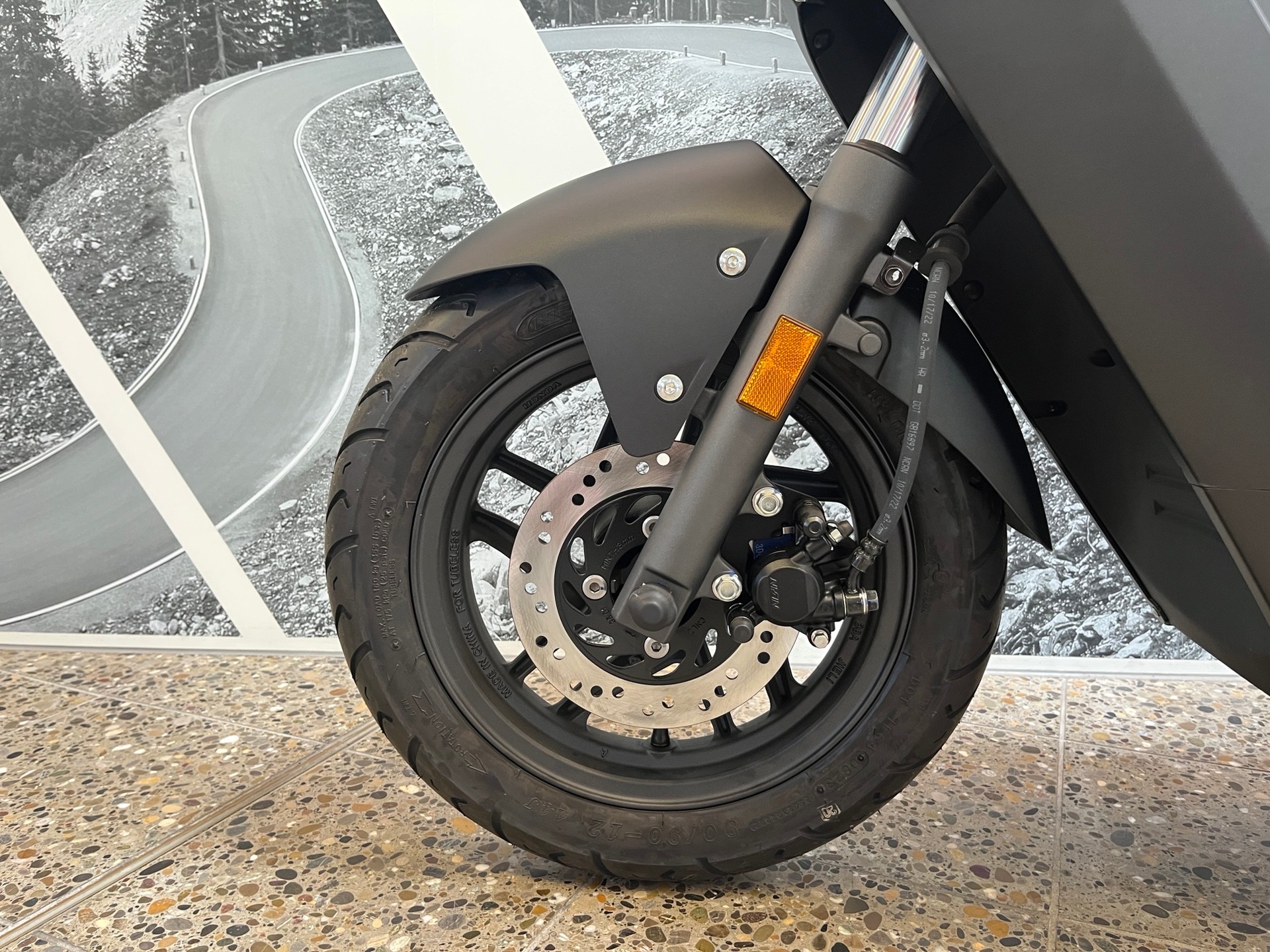 HONDA EM1-E-image-5