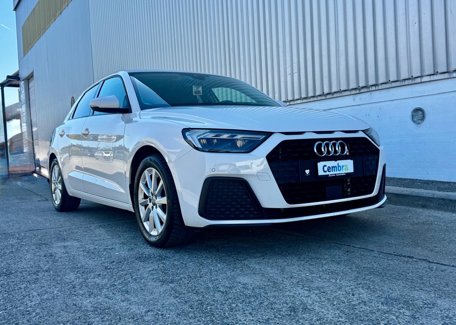 AUDI A1 Sportback 30 TFSI advanced-showroom-element-2