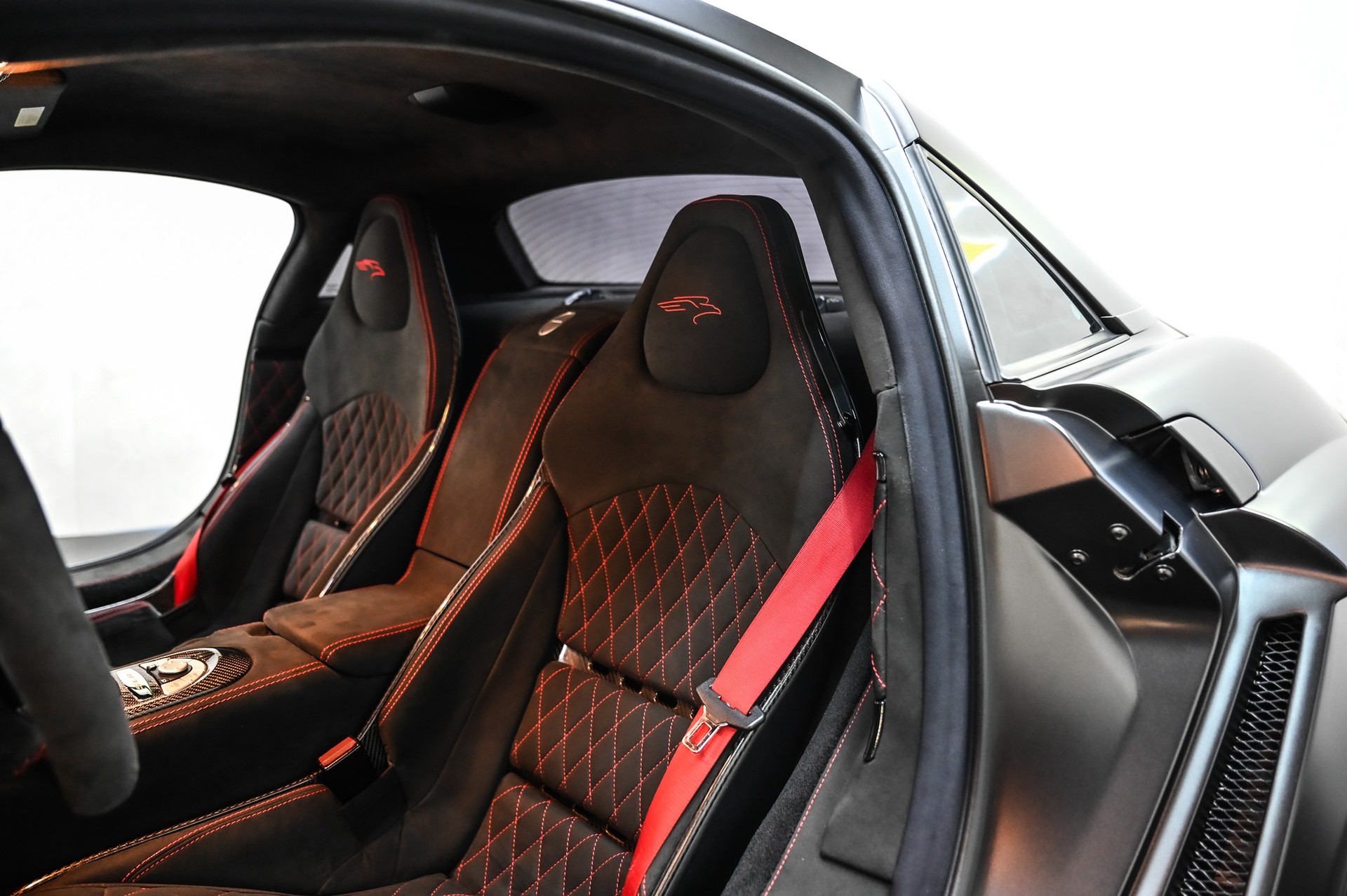 MERCEDES-BENZ SLR McLaren by FAB Design 1 of 15-image-40