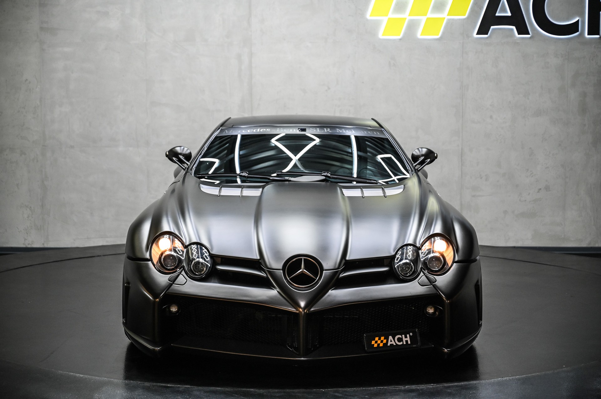 MERCEDES-BENZ SLR McLaren by FAB Design 1 of 15-showroom-element-1