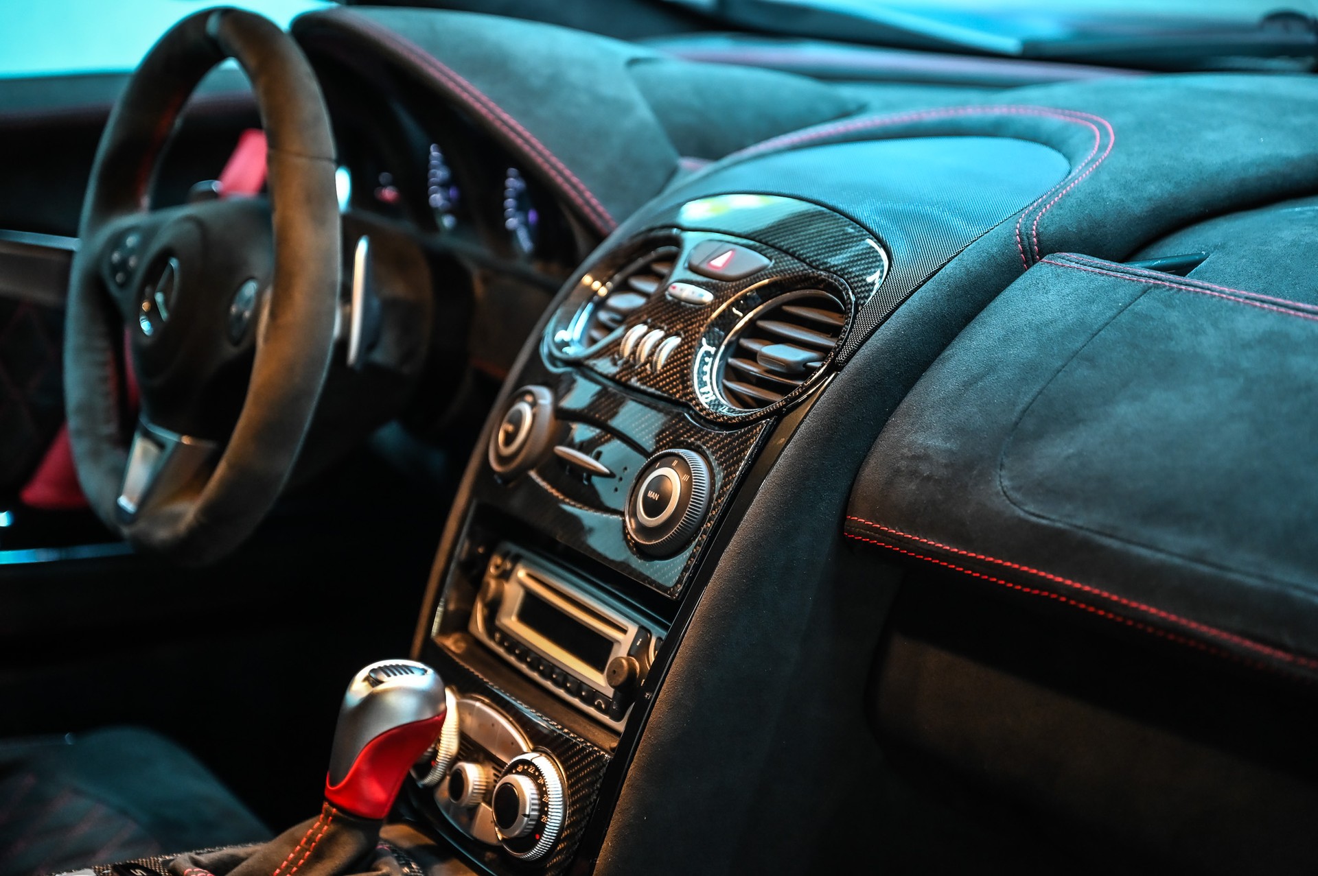 MERCEDES-BENZ SLR McLaren by FAB Design 1 of 15-image-35