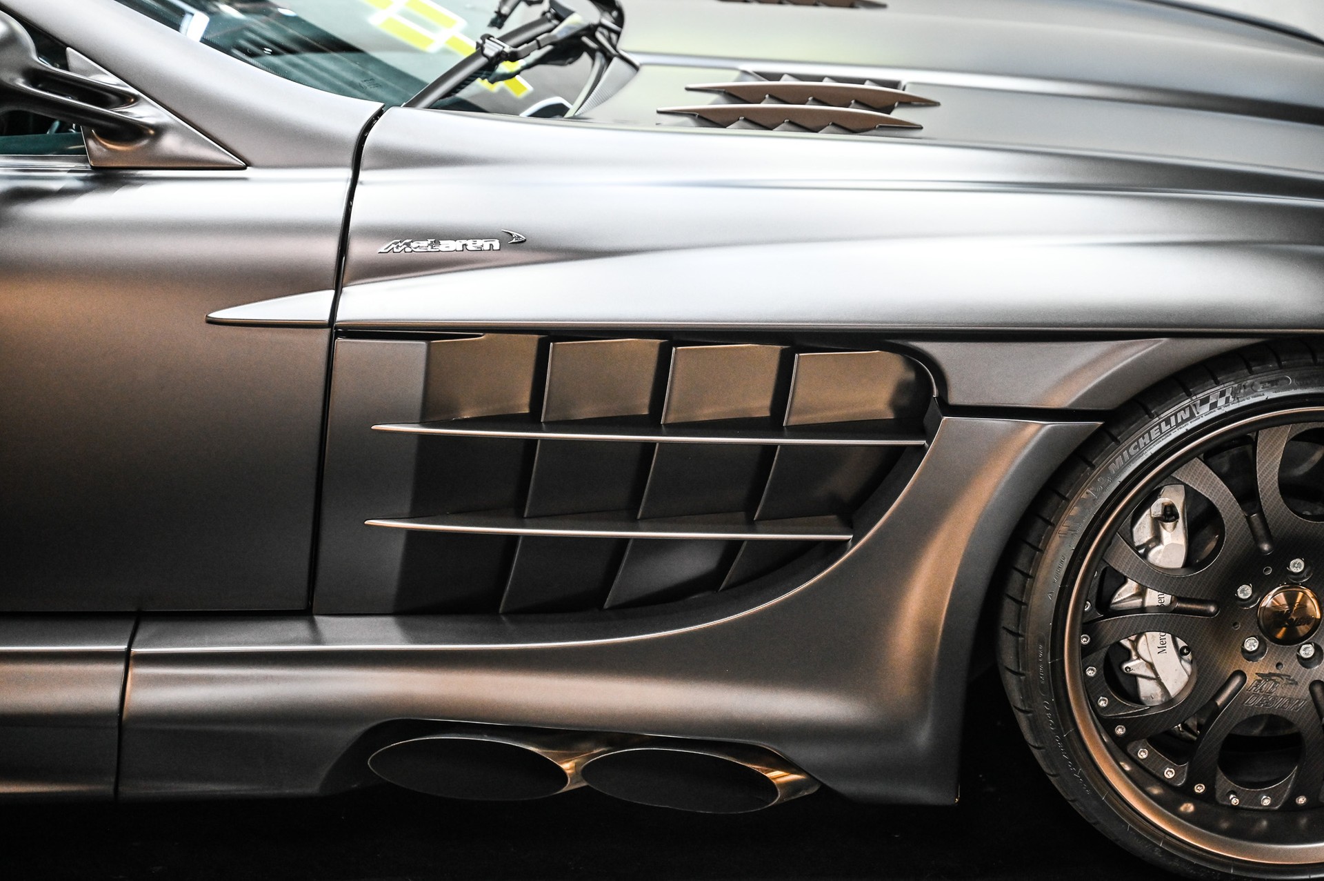 MERCEDES-BENZ SLR McLaren by FAB Design 1 of 15-image-17