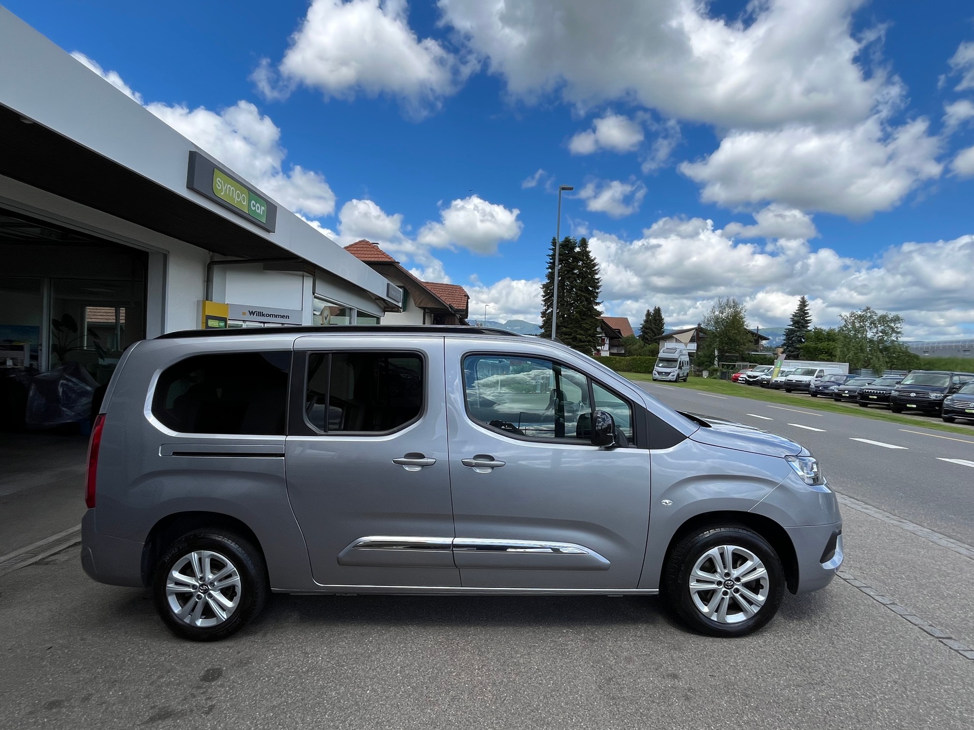 TOYOTA Proace City Verso 1.5 Trend Long Automatik-showroom-element-3