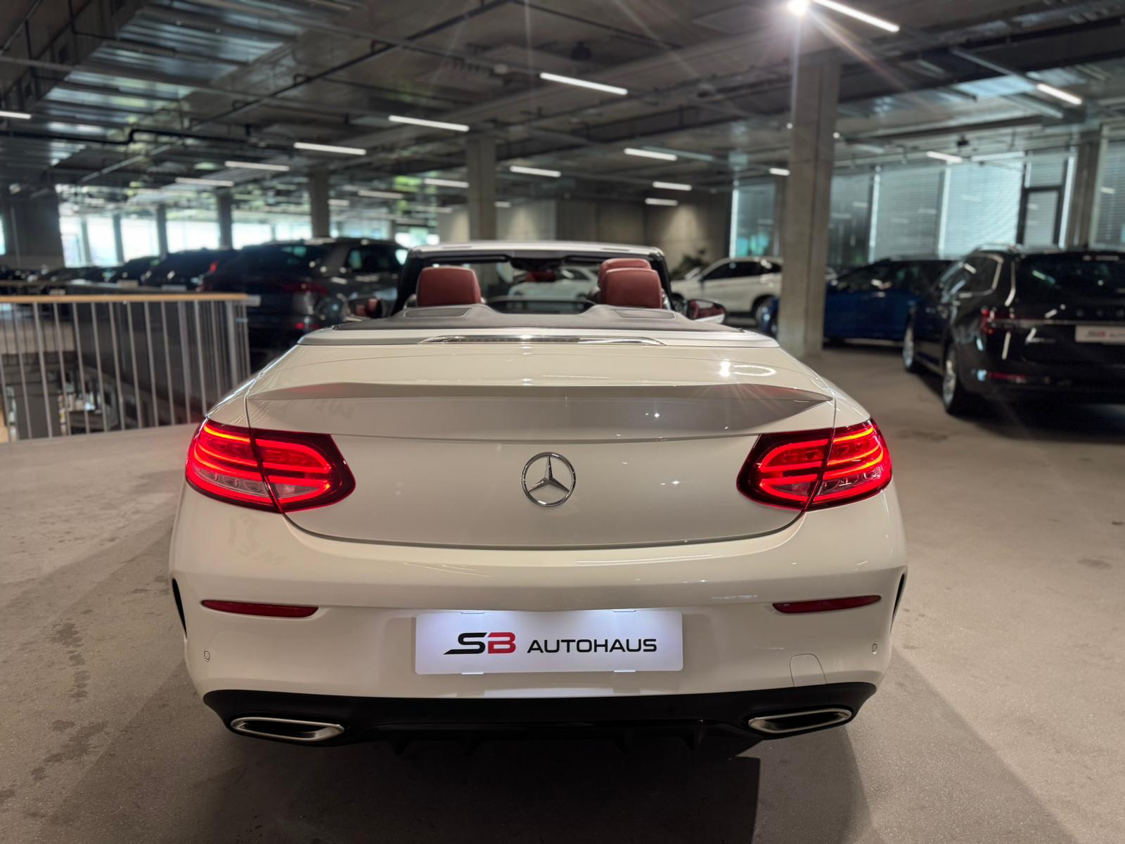 MERCEDES-BENZ C 200 Cabriolet 4Matic 9G-Tronic-showroom-element-1