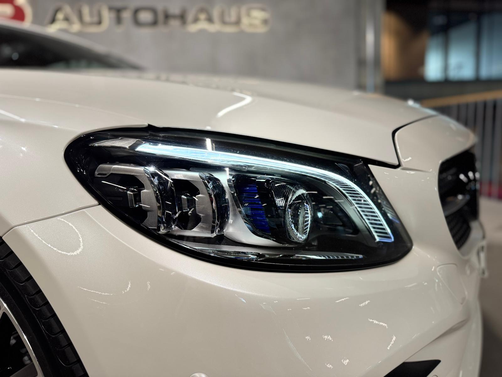 MERCEDES-BENZ C 200 Cabriolet 4Matic 9G-Tronic-image-6