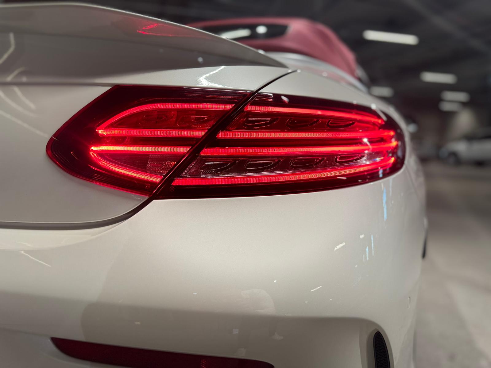 MERCEDES-BENZ C 200 Cabriolet 4Matic 9G-Tronic-image-7