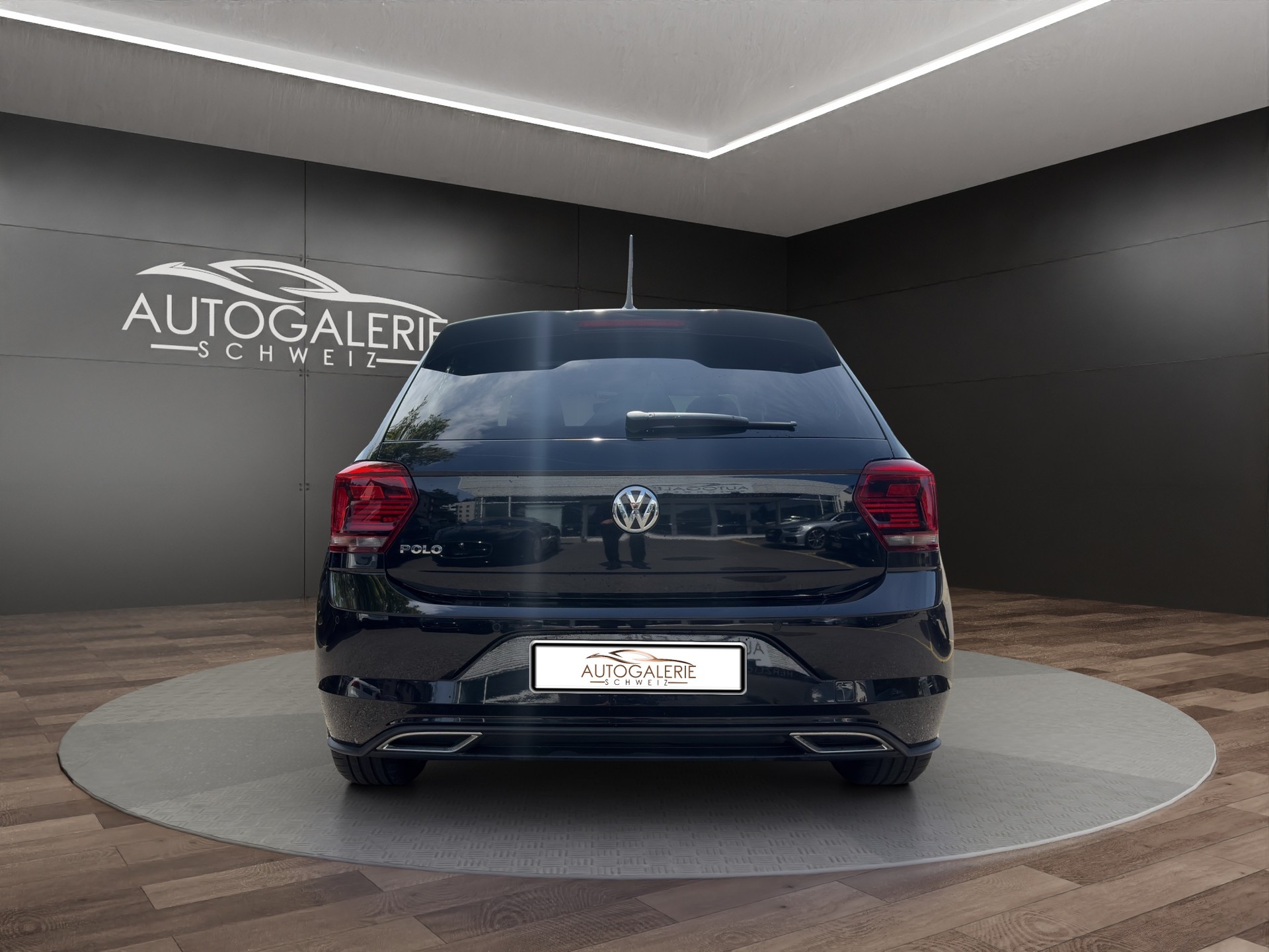 VW Polo 1.0 TSI BMT R-LINE Highline DSG | CH | Navi | PANORAMA | Keyless | Innovationspaket |-image-3