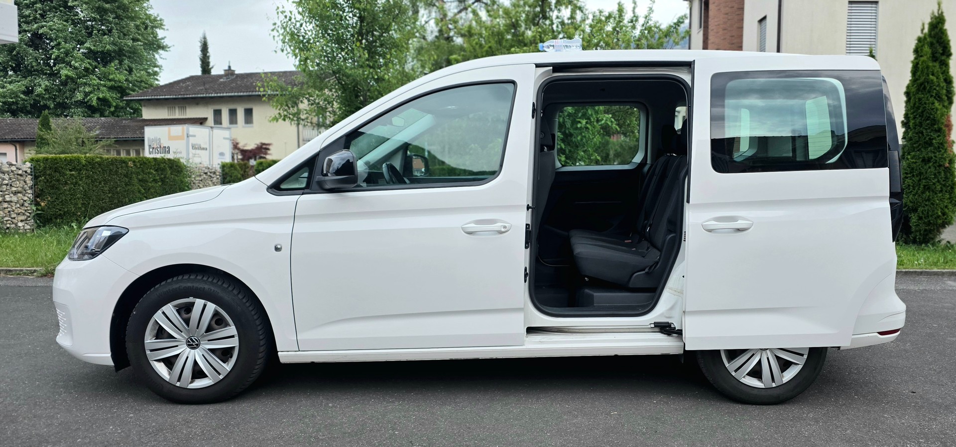 VW Caddy 2.0 TDI DSG-image-3