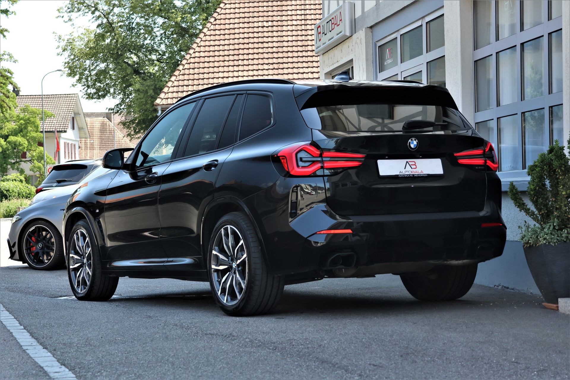 BMW X3 xDrive 30e M Sport (CH) + 2.4T AHK-showroom-element-2