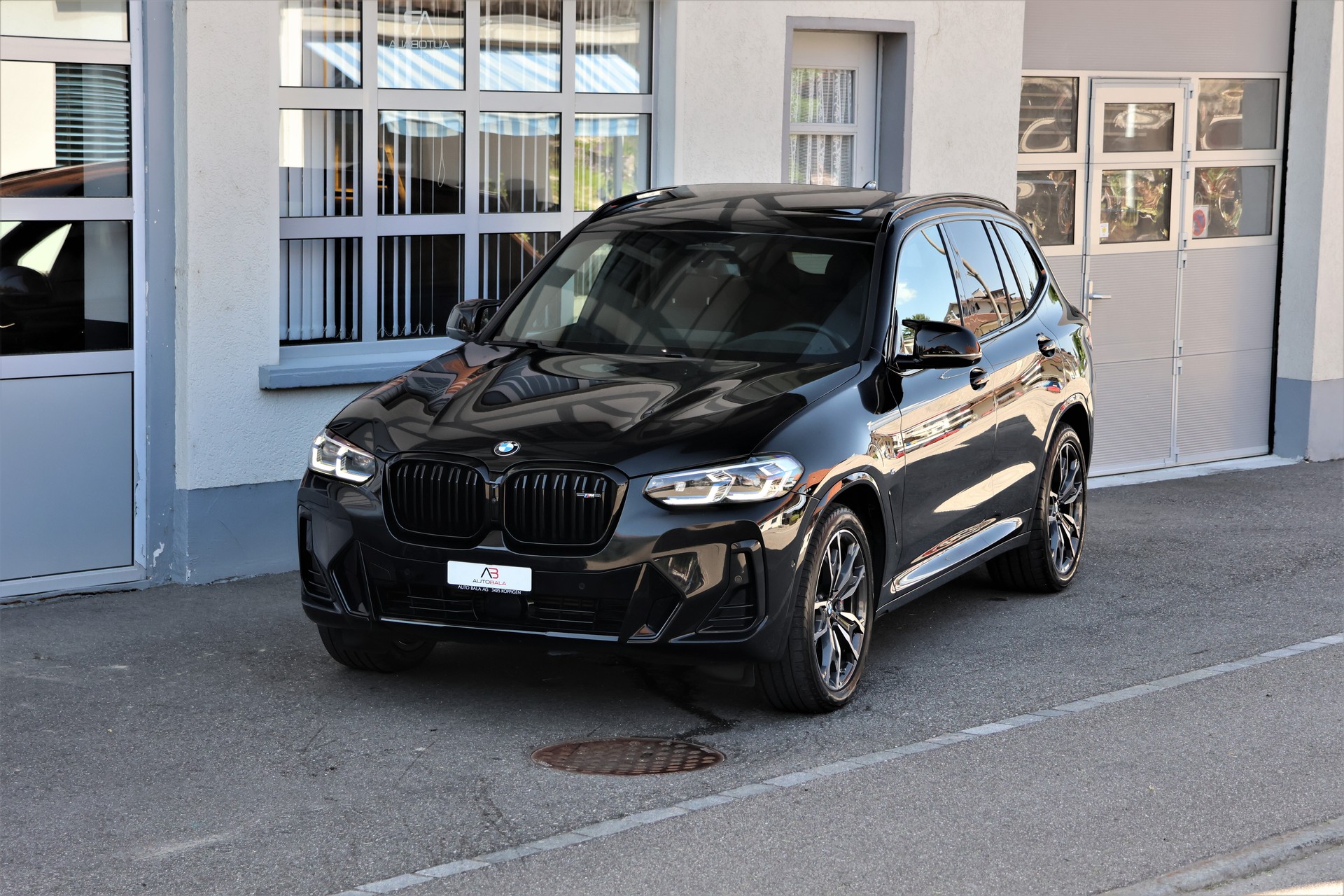 BMW X3 xDrive 30e M Sport (CH) + 2.4T AHK