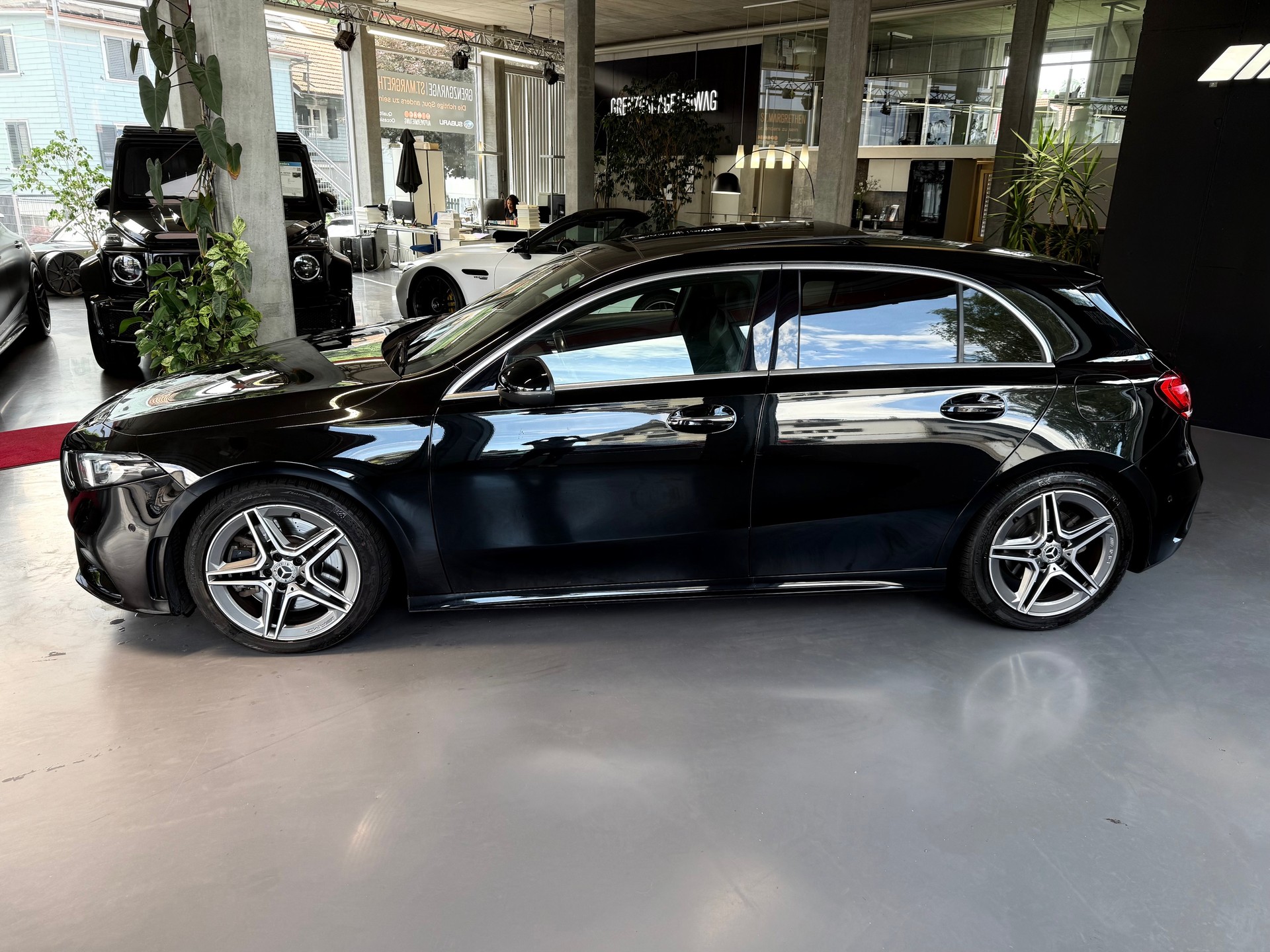 MERCEDES-BENZ A 250 4Matic Style 7G-DCT-showroom-element-3