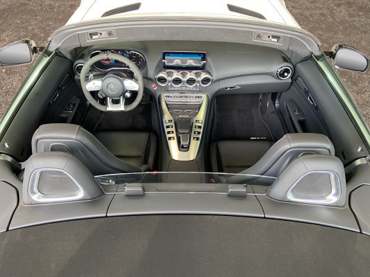 MERCEDES-BENZ AMG GT C Roadster-image-8