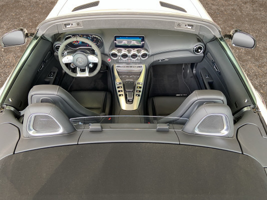 MERCEDES-BENZ AMG GT C Roadster-image-14