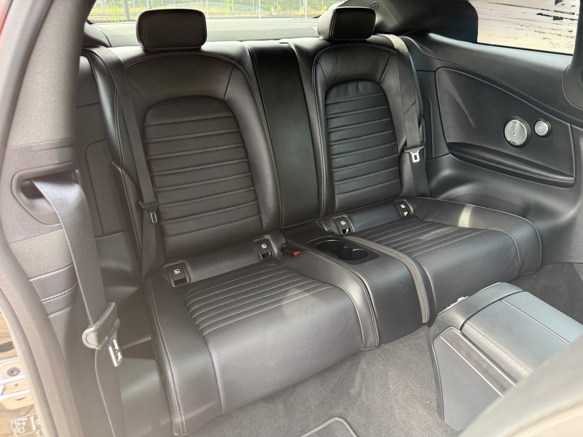 MERCEDES-BENZ C 300 Coupé 4Matic AMG Line 9G-tronic-image-14