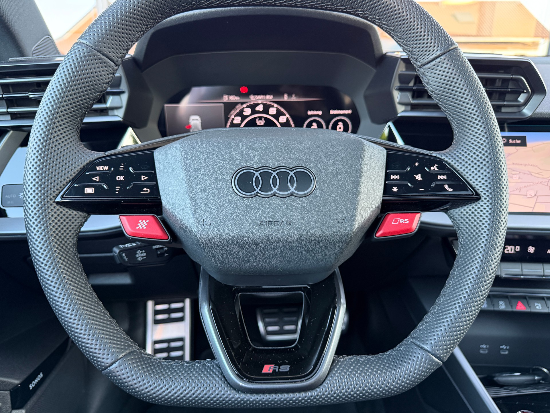 AUDI RS3 Sportback 2.5 TSI quattro S-tronic-image-19