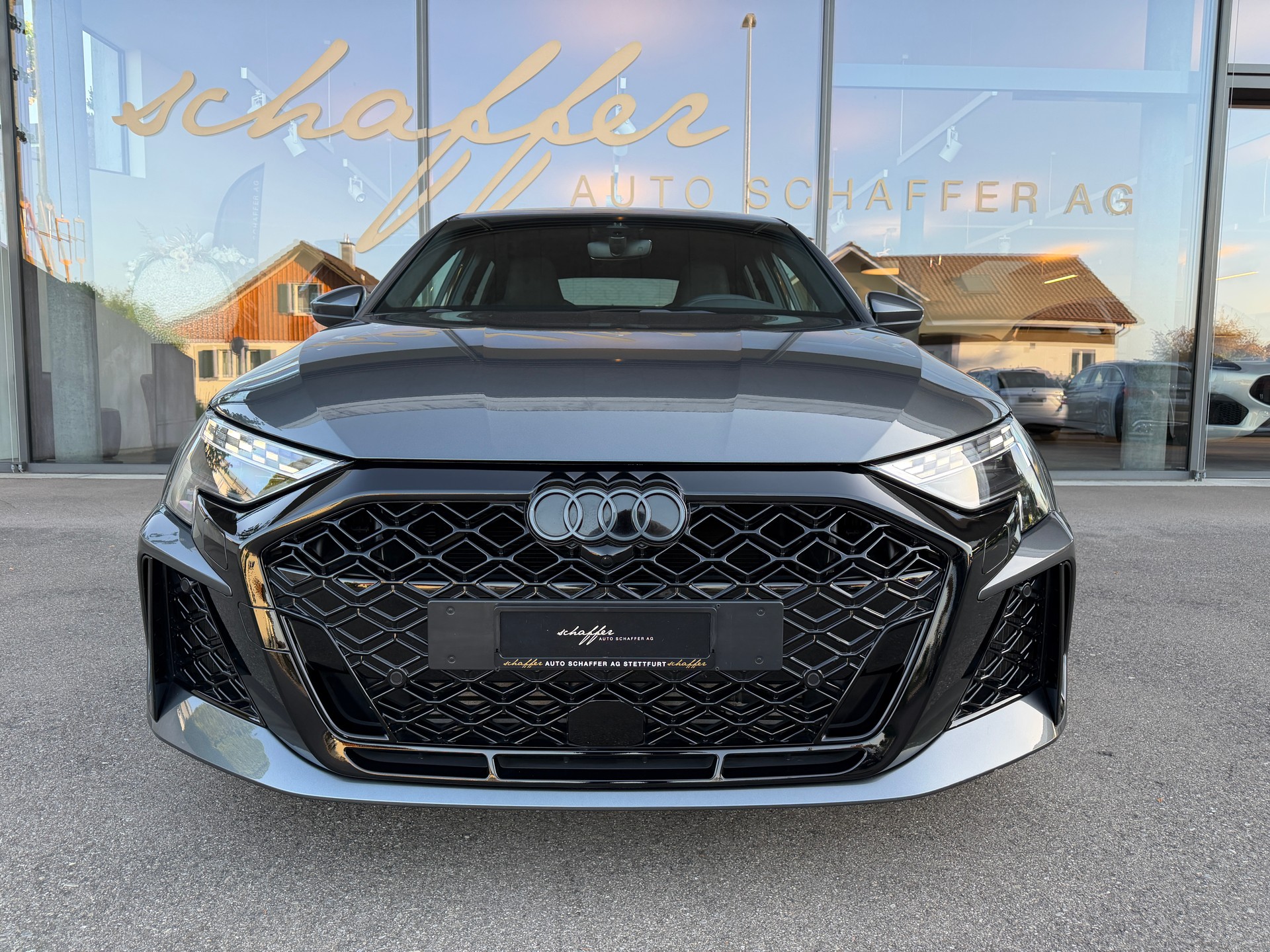 AUDI RS3 Sportback 2.5 TSI quattro S-tronic-showroom-element-2