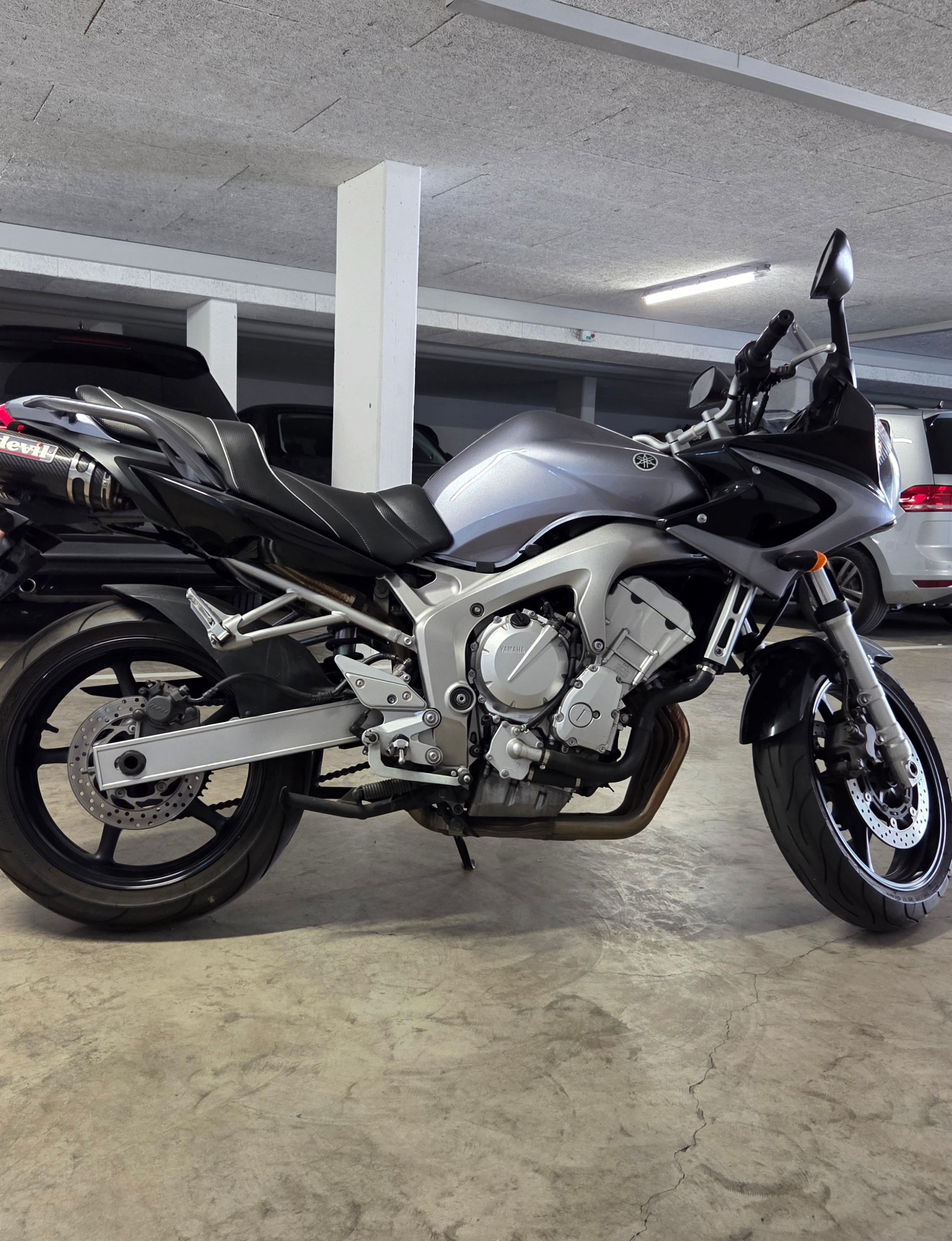 YAMAHA FZ6 Fazer-image-3