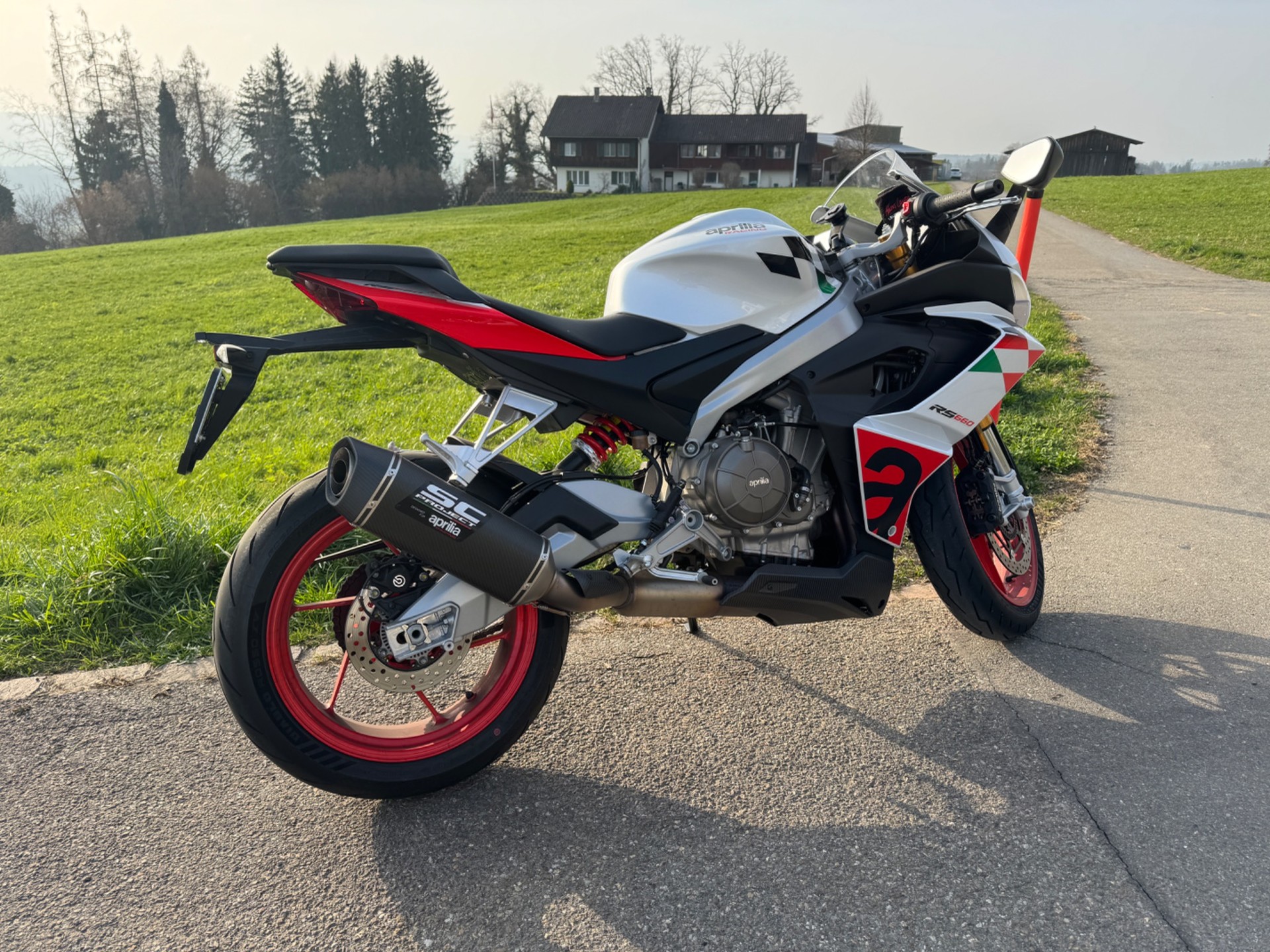 APRILIA RS 660 Extrema-image-2