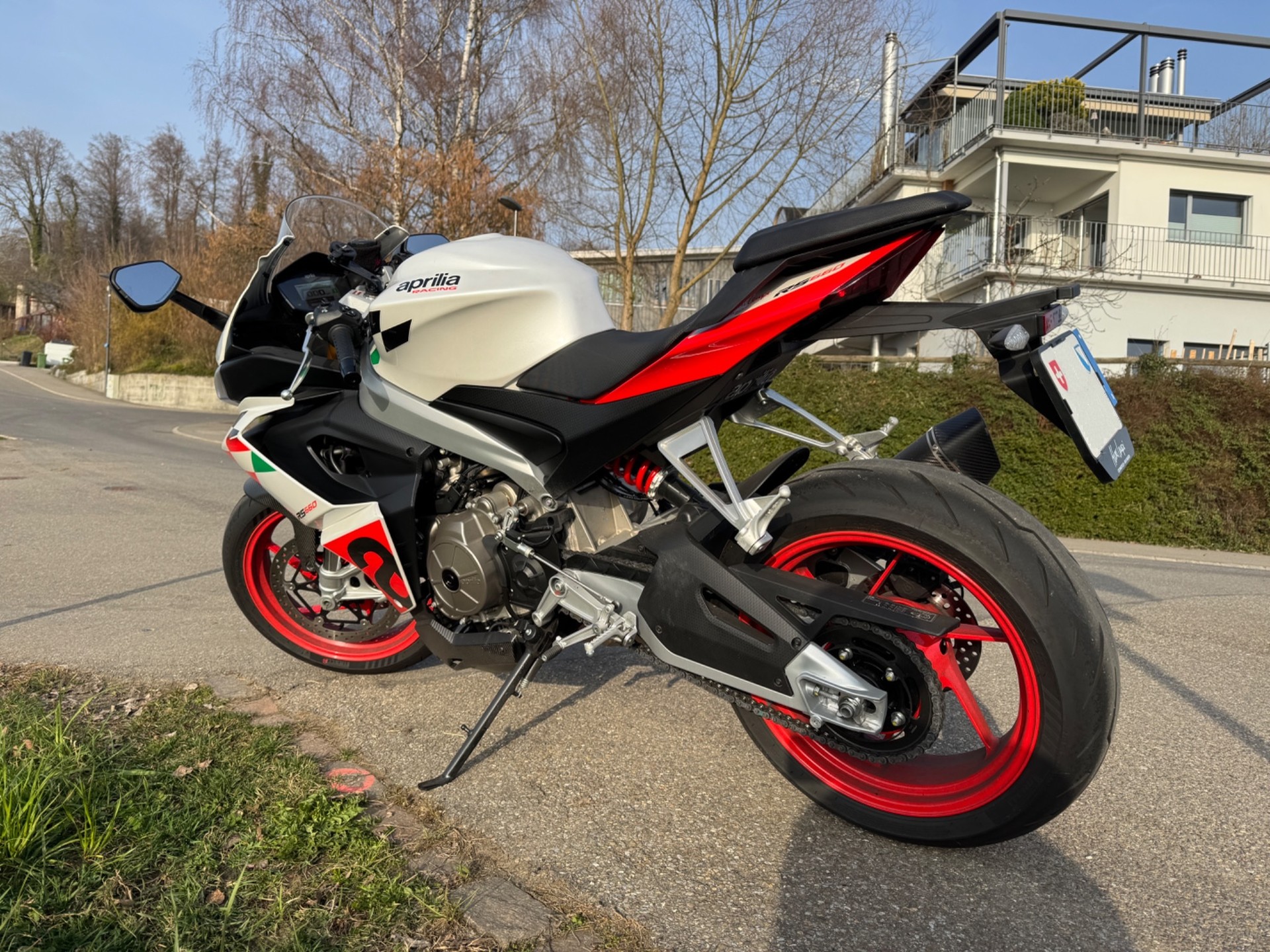APRILIA RS 660 Extrema-image-4
