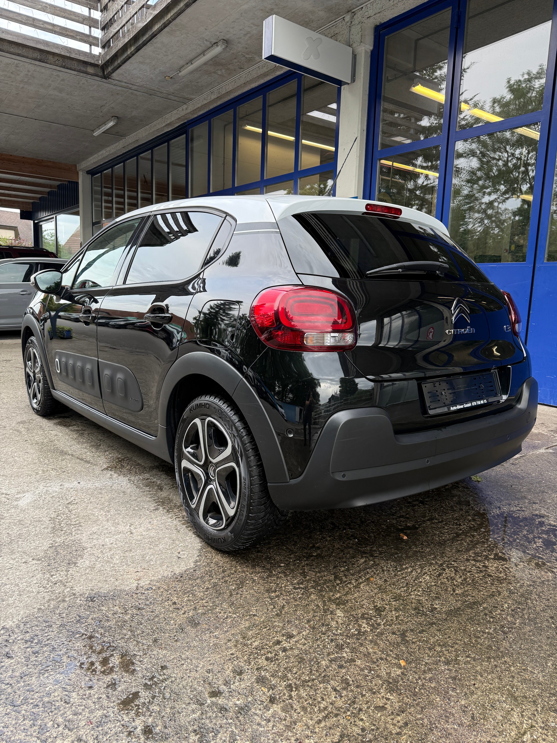 CITROEN C3 1.2i PureTech Shine-showroom-element-2