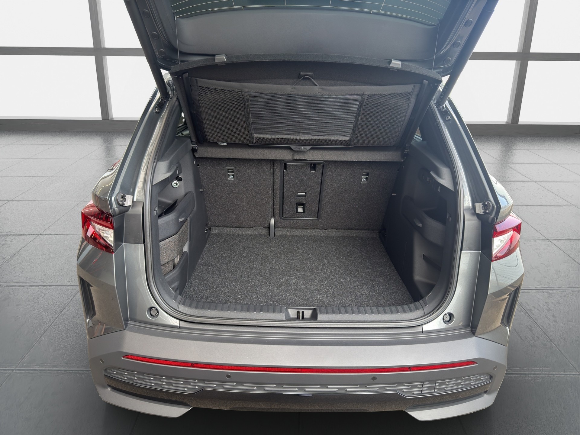 SKODA Elroq RS 4x4-image-13