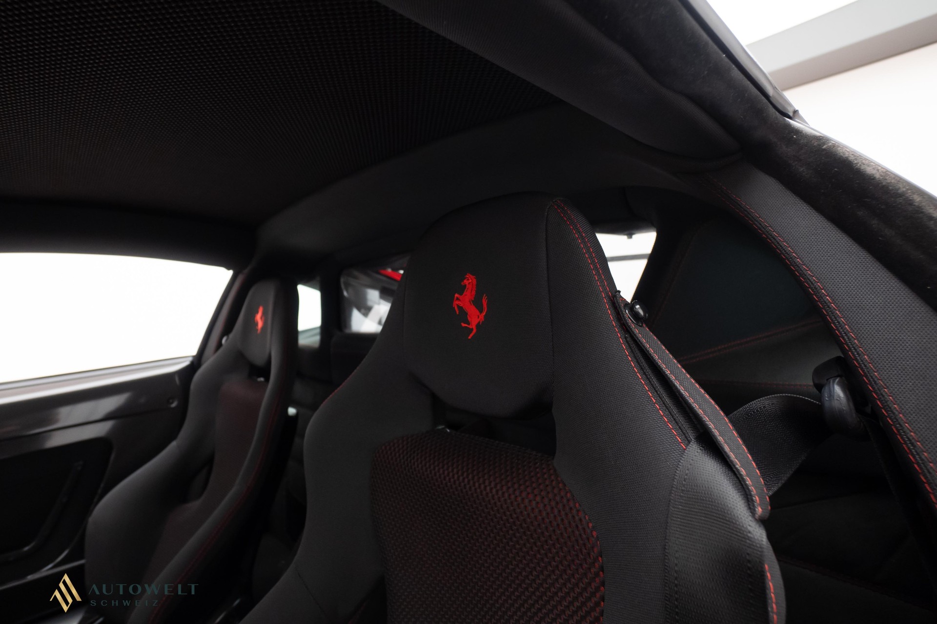 FERRARI F430 Scuderia-image-5
