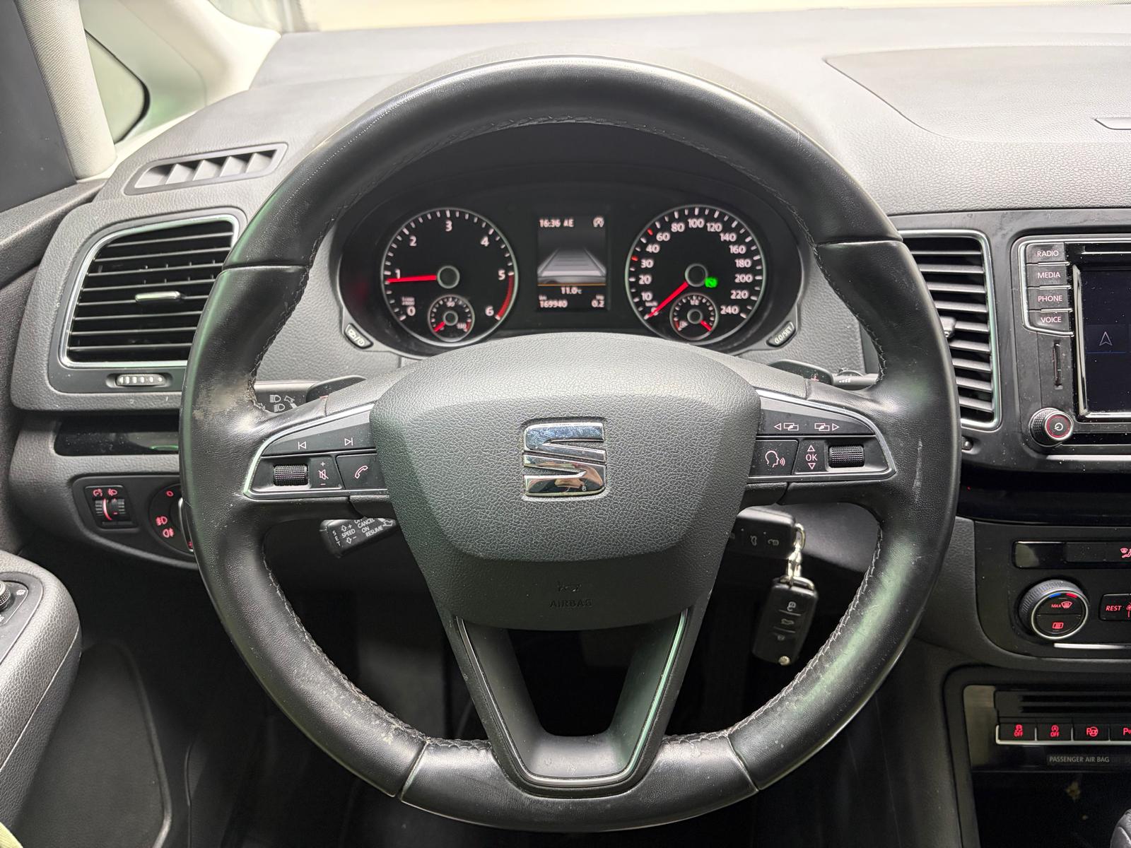 VW Sharan 2.0 TDI BMT Comfortline 4Motion DSG-image-16
