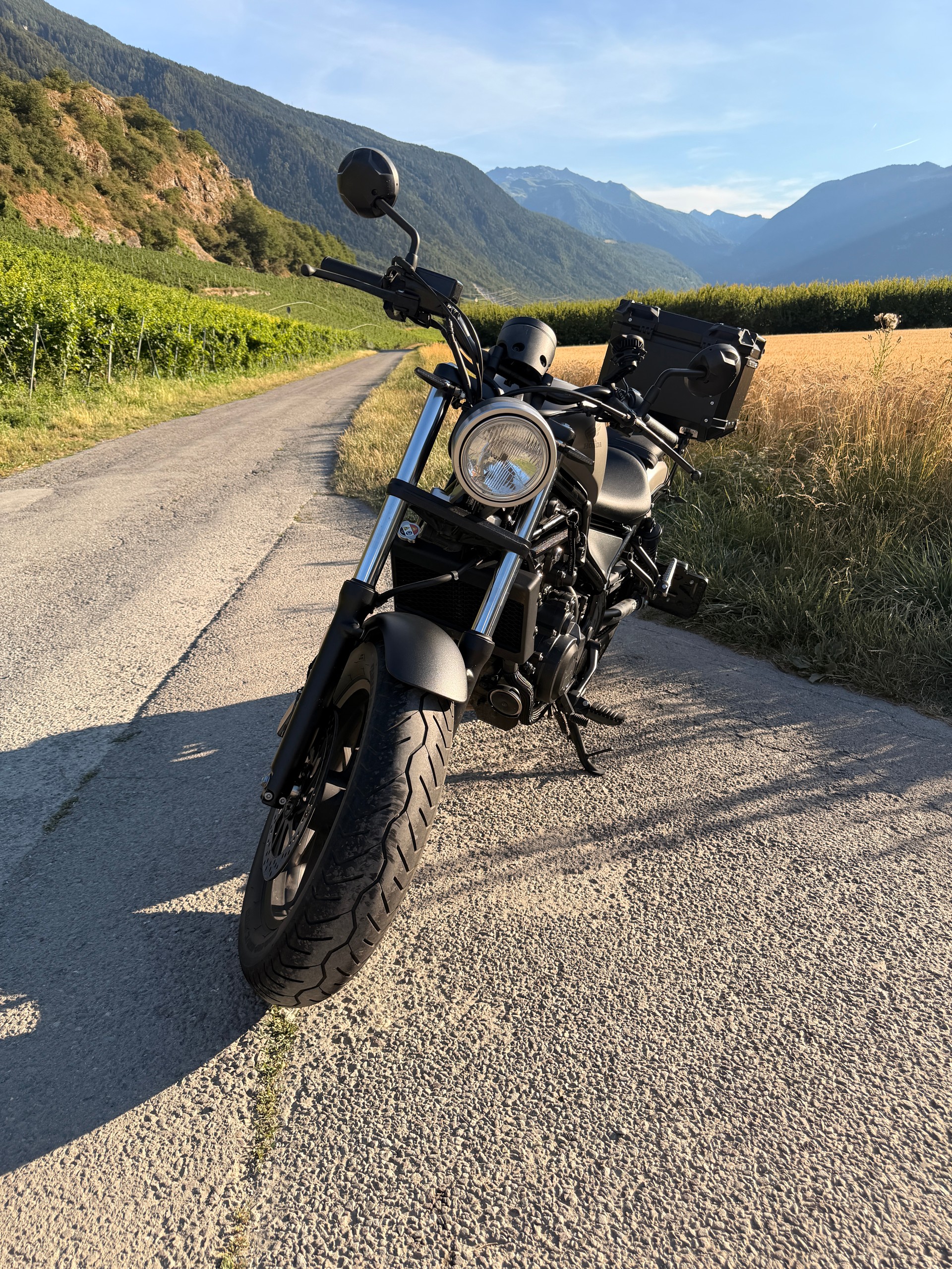HONDA CMX500 Rebel ABS-image-1