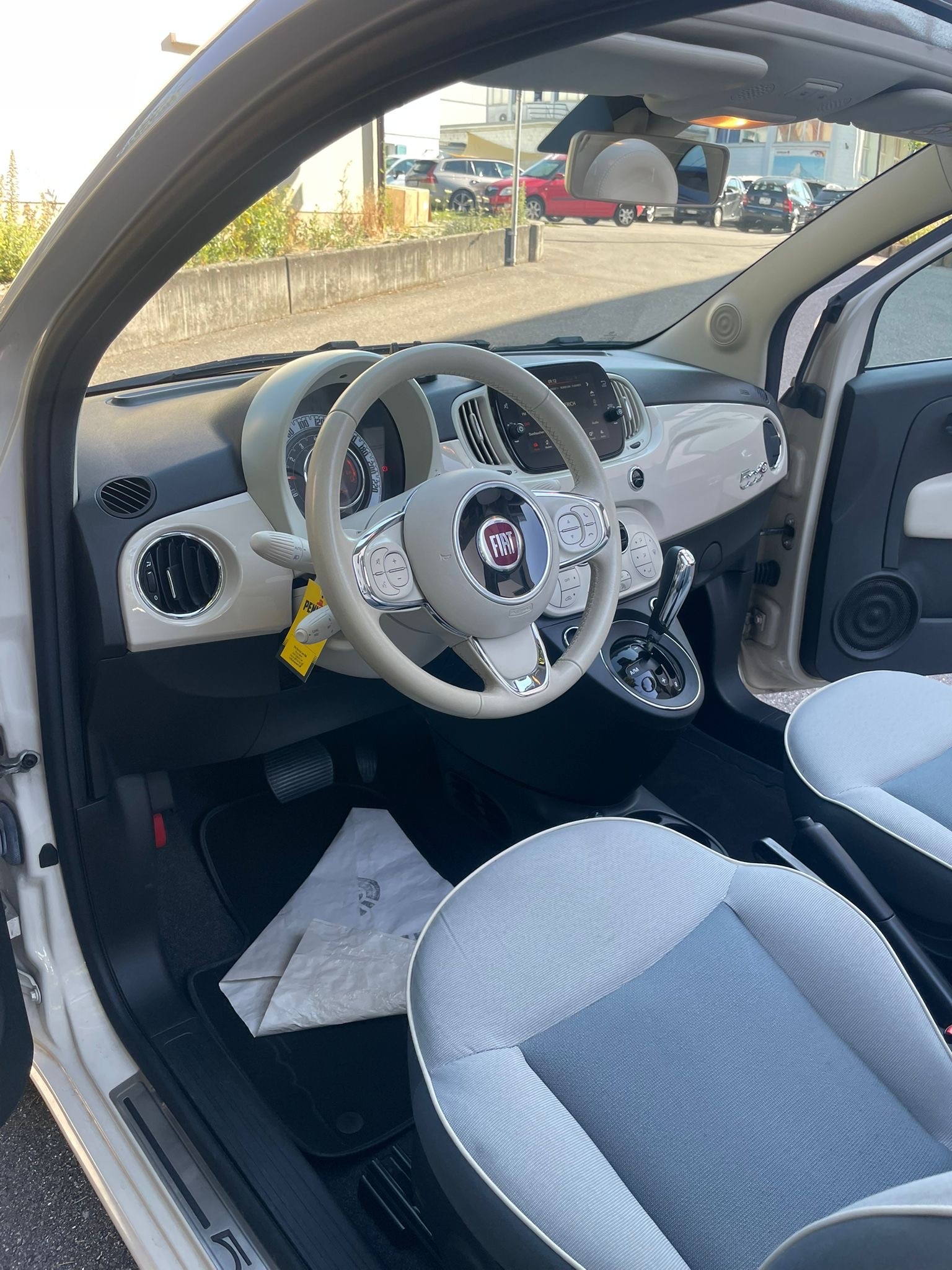 FIAT Facelift Fiat 500C Collezione Dualogic | Top ausgestattet | CH-Auto | ab CHF 155.– monatlich-image-11