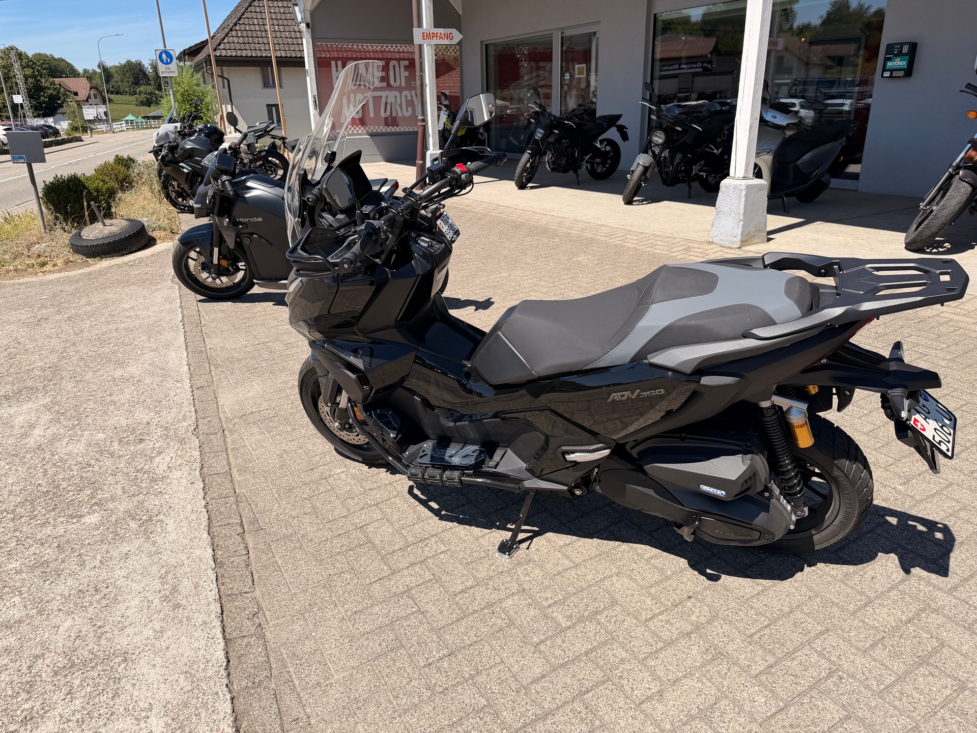 HONDA ADV 350-image-3