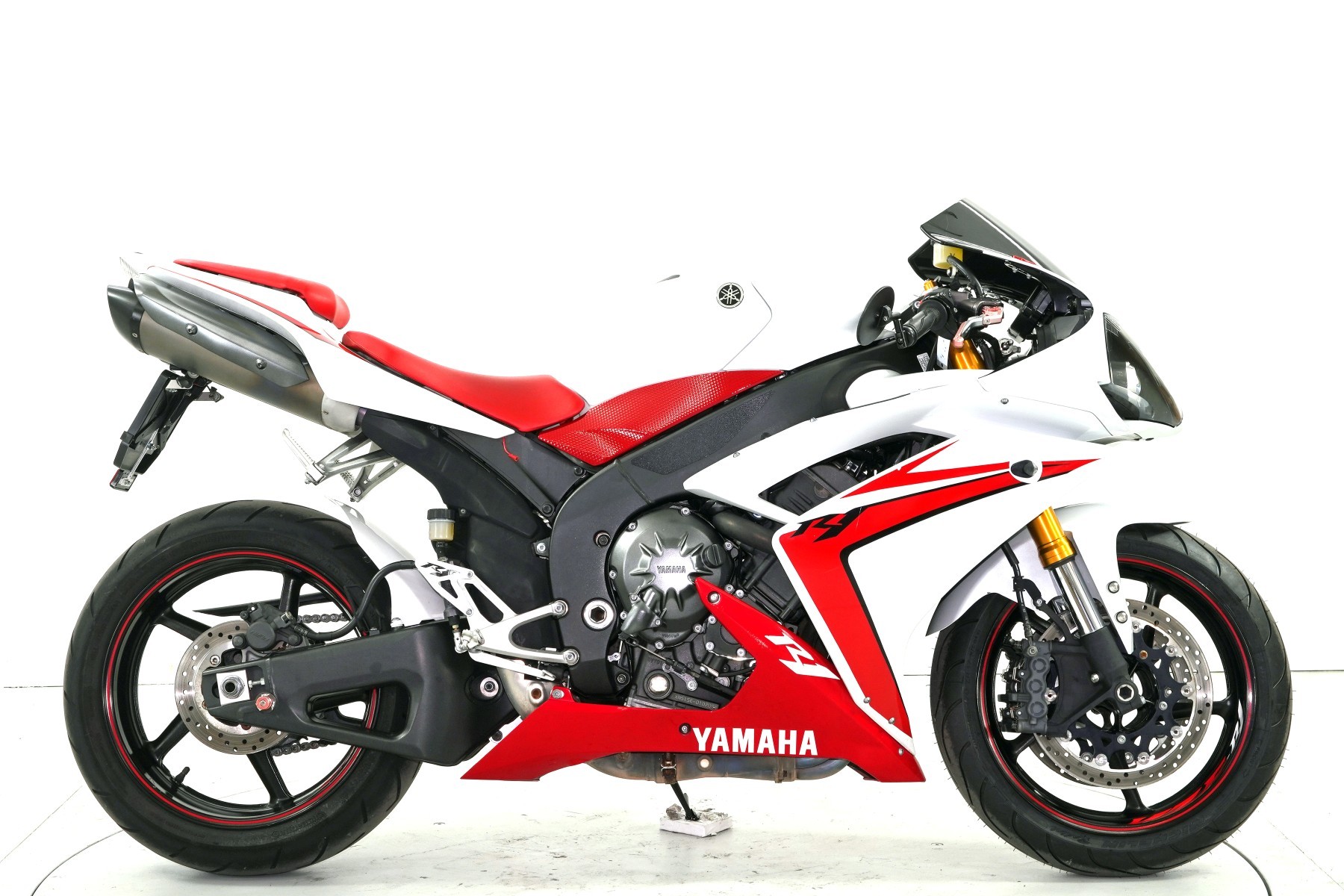 YAMAHA YZF-R1-image-3