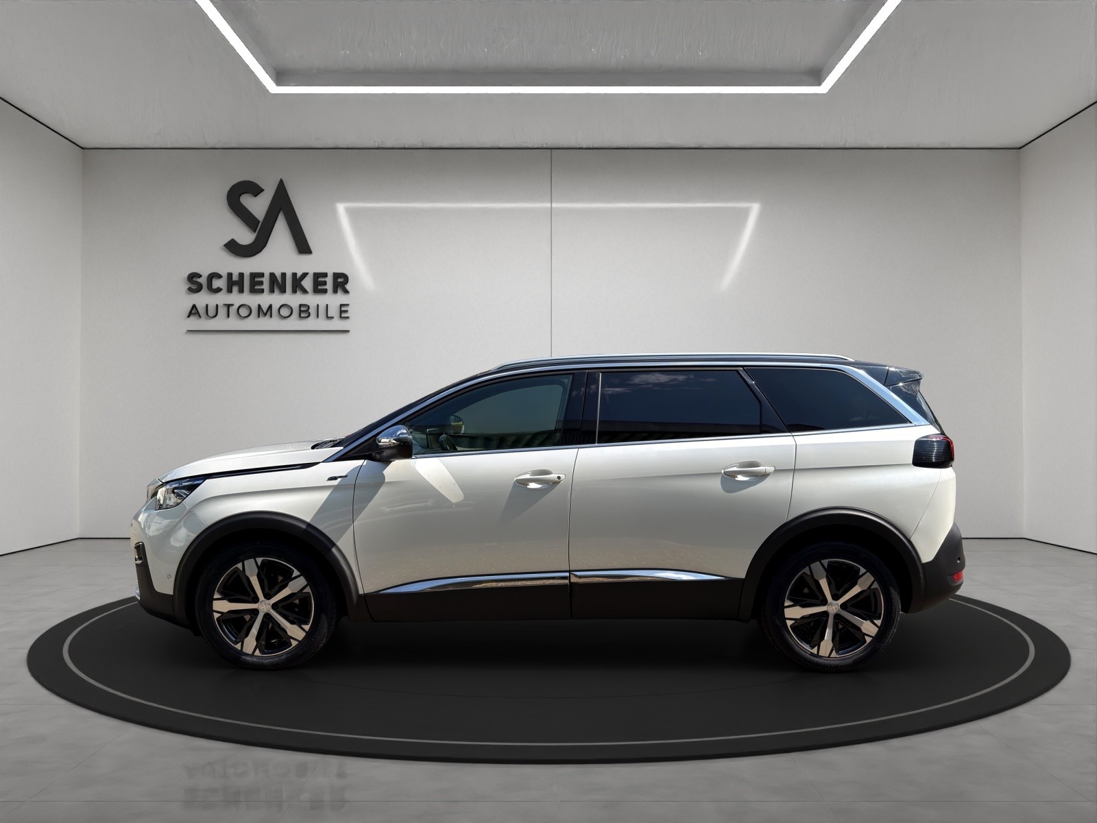 PEUGEOT 5008 2.0 BlueHDi GT EAT (7-Plätzer)-showroom-element-1
