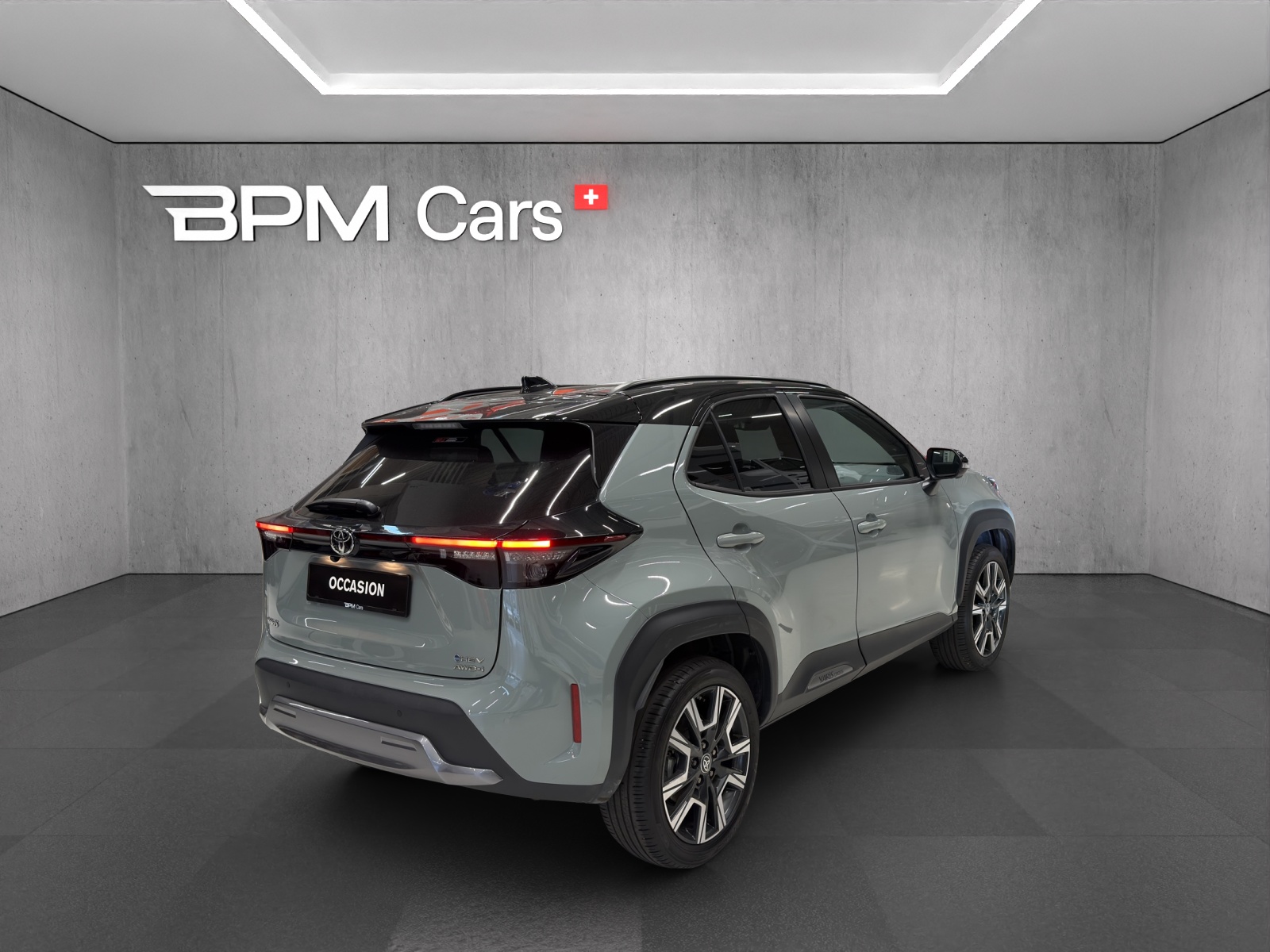 TOYOTA Yaris Cross 1.5 VVT-i HSD Premiere Edition AWD-i-showroom-element-3