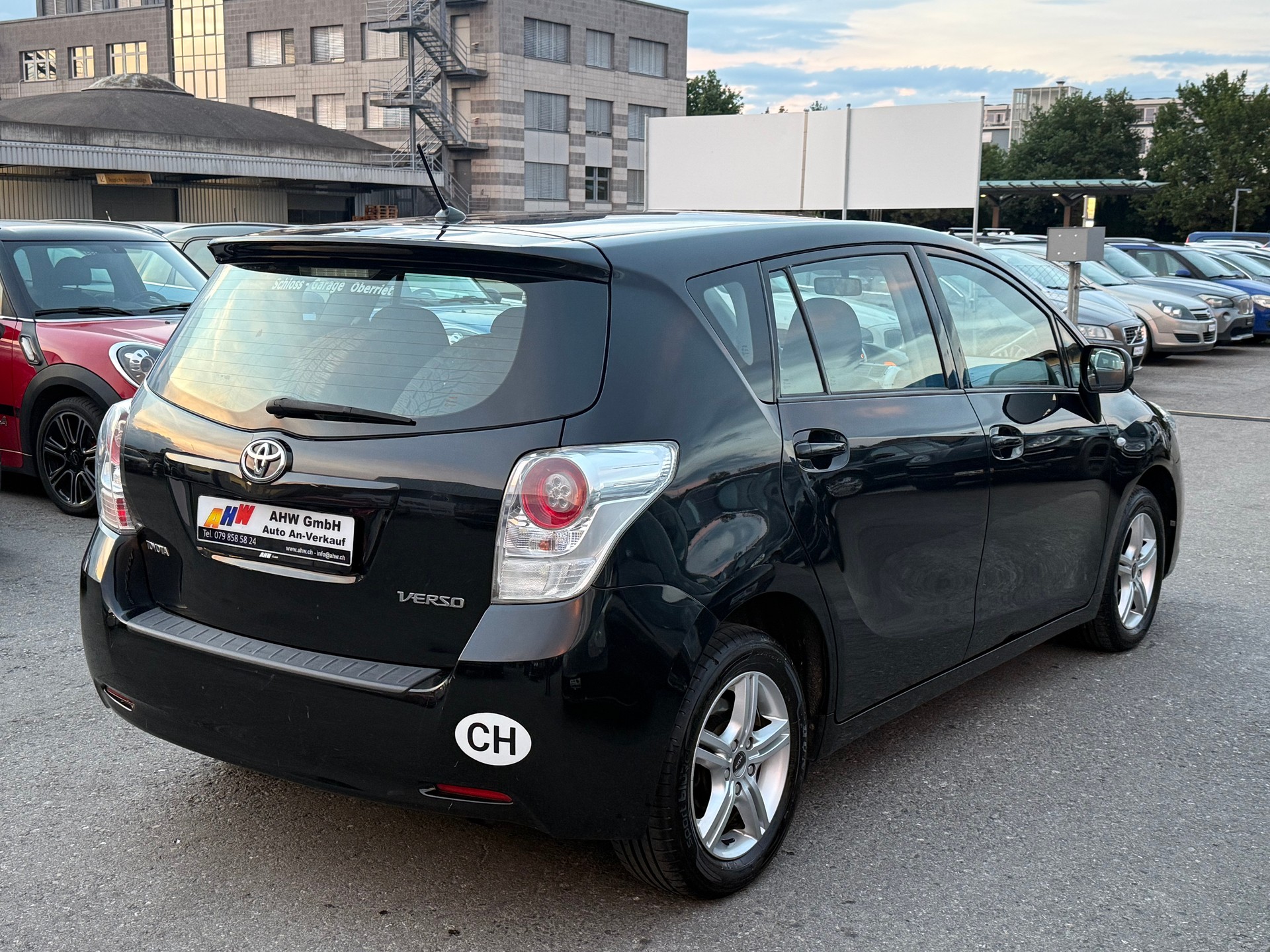 TOYOTA Verso 1.8 Linea Luna Multidrive / Frisch ab MFK 13.07.2026 / Servicegepflegt bei TOYOTA / 7 Plätzer / 8-fach bereift / 1.Hand-image-3