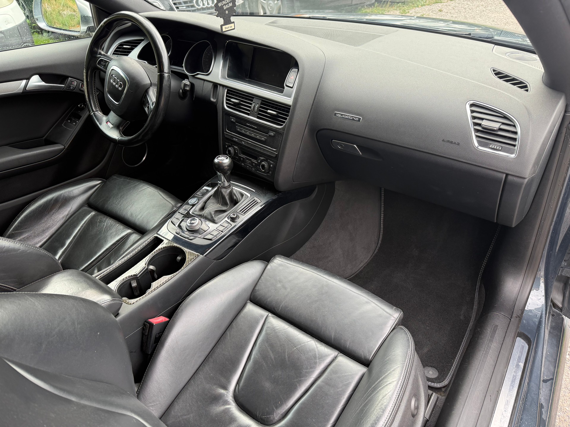AUDI S5 Coupé 4.2 FSI quattro-image-7